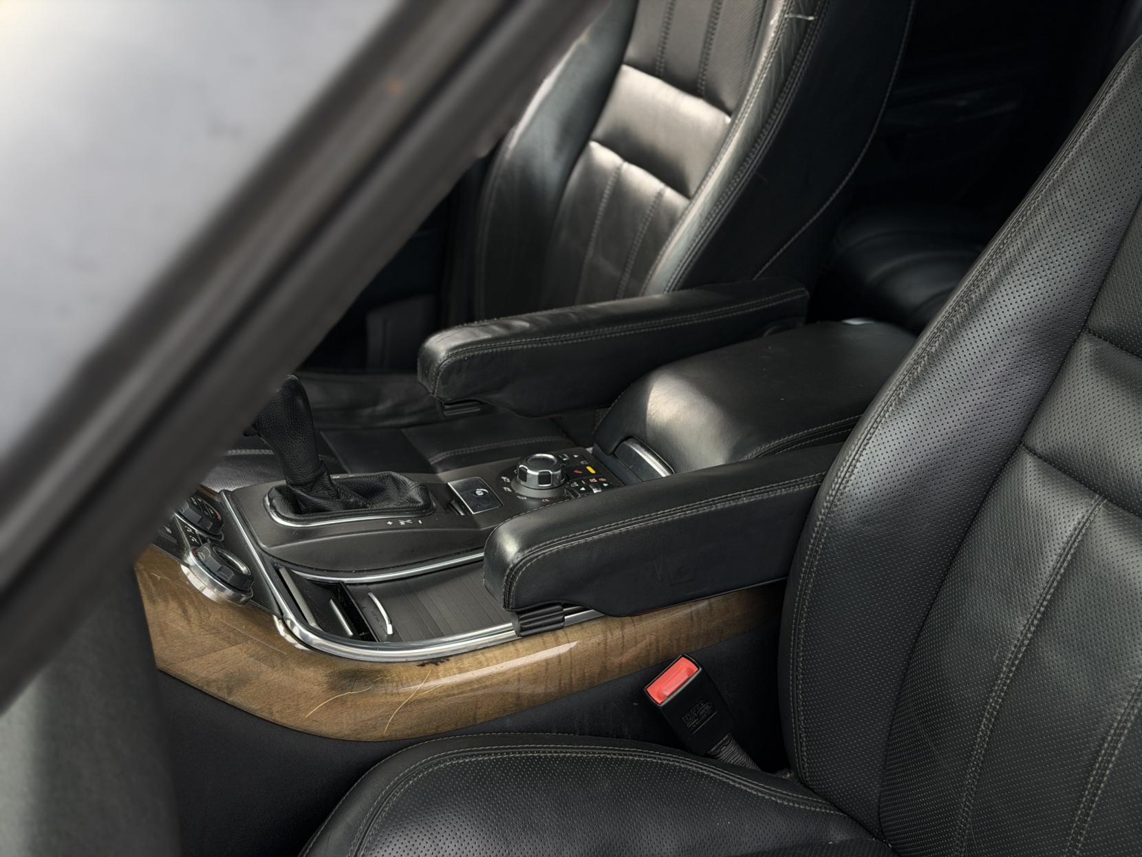 Land Rover Range Rover Sport 3.0 TD V6 HSE SUV 5dr Diesel CommandShift 4WD Euro 4 (245 ps)