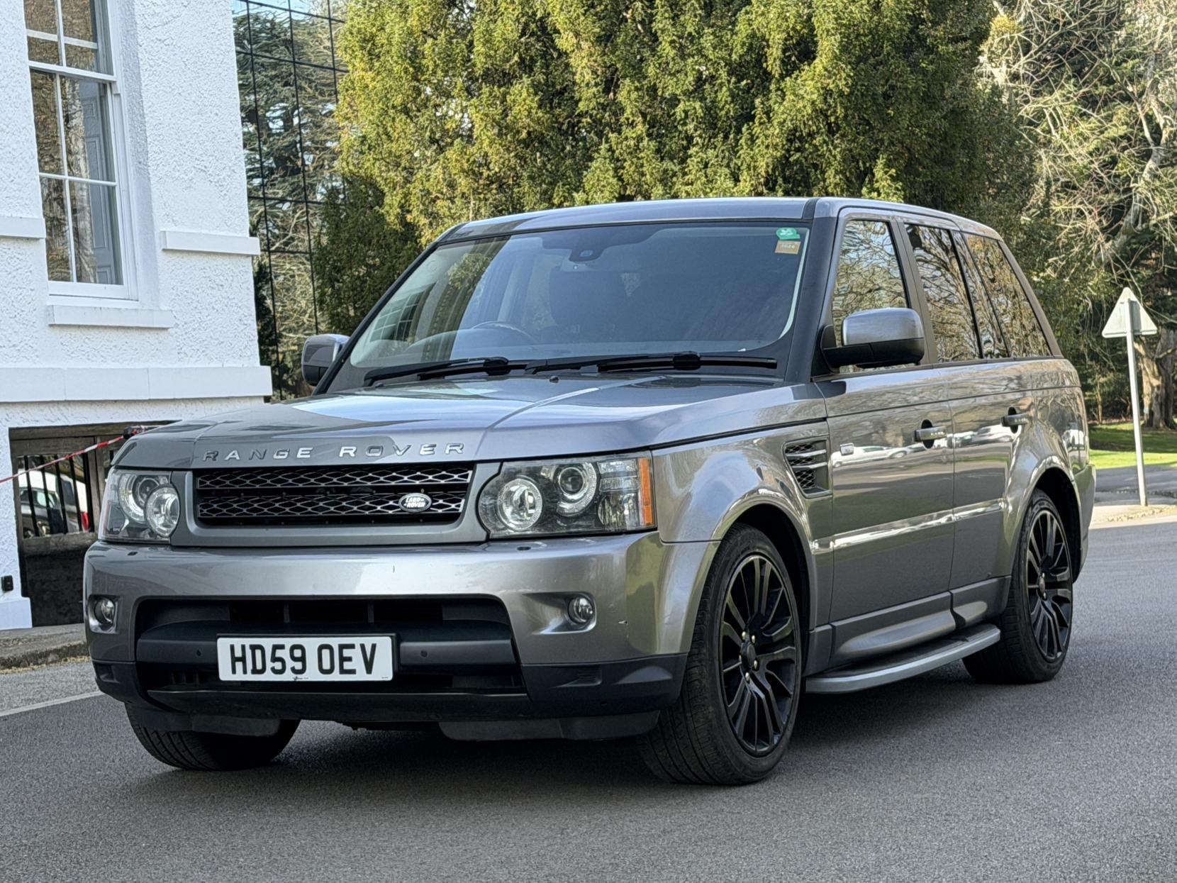 Land Rover Range Rover Sport 3.0 TD V6 HSE SUV 5dr Diesel CommandShift 4WD Euro 4 (245 ps)