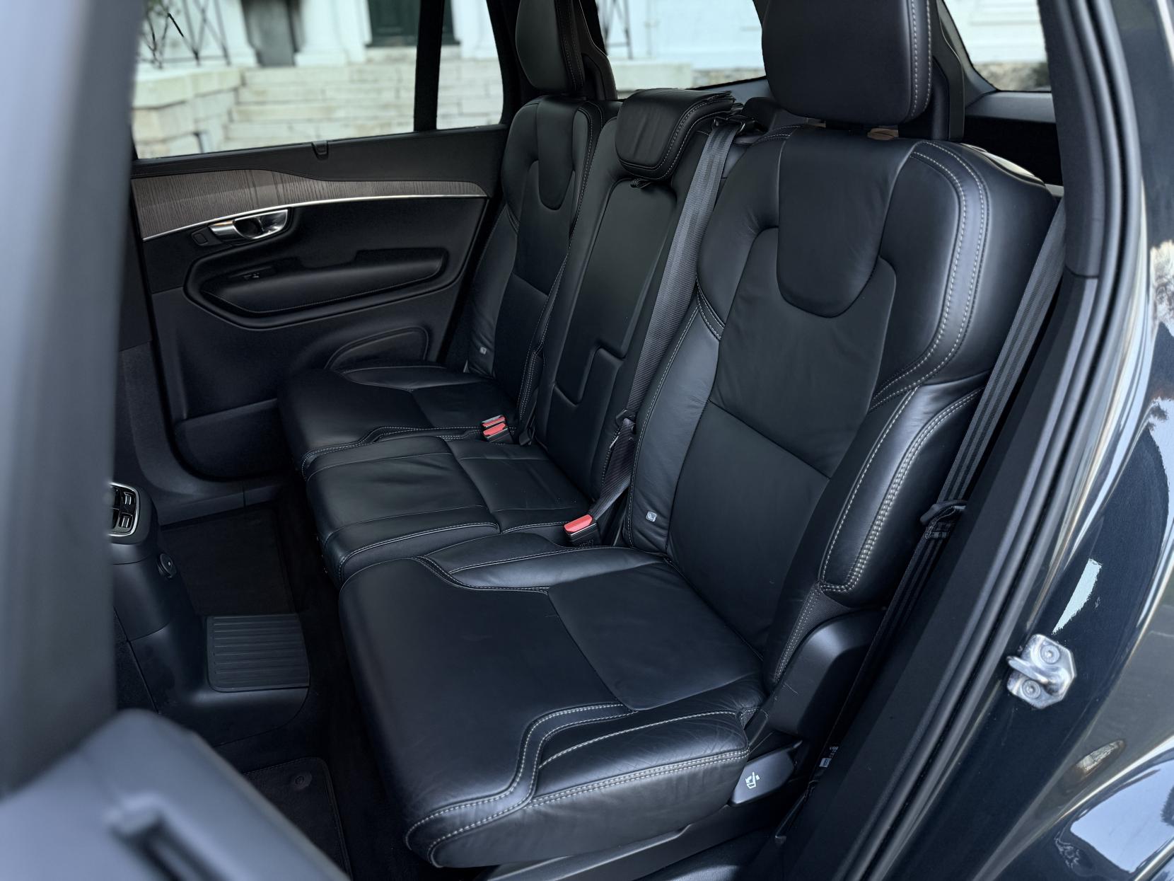 Volvo XC90 2.0h T8 Twin Engine Recharge 11.6kWh Inscription SUV 5dr Petrol Plug-in Hybrid Auto 4WD Euro 6 (s/s) (390 ps)