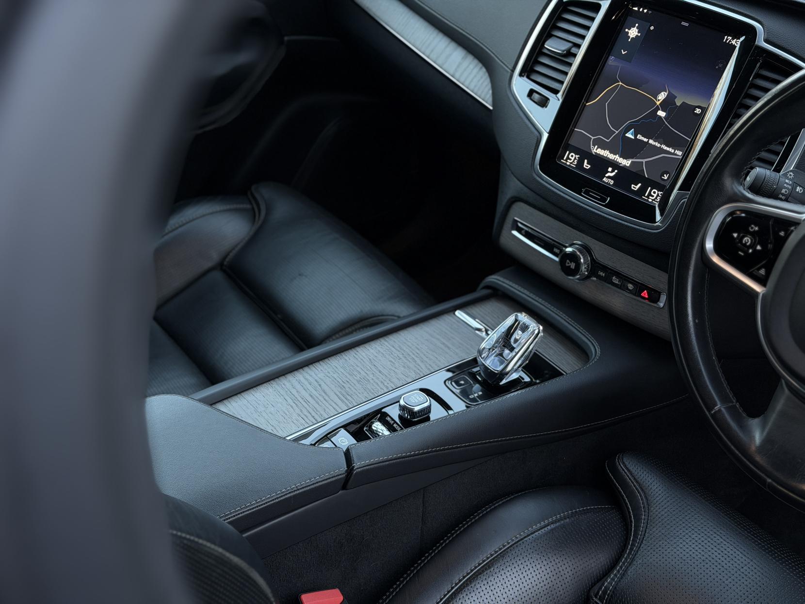 Volvo XC90 2.0h T8 Twin Engine Recharge 11.6kWh Inscription SUV 5dr Petrol Plug-in Hybrid Auto 4WD Euro 6 (s/s) (390 ps)