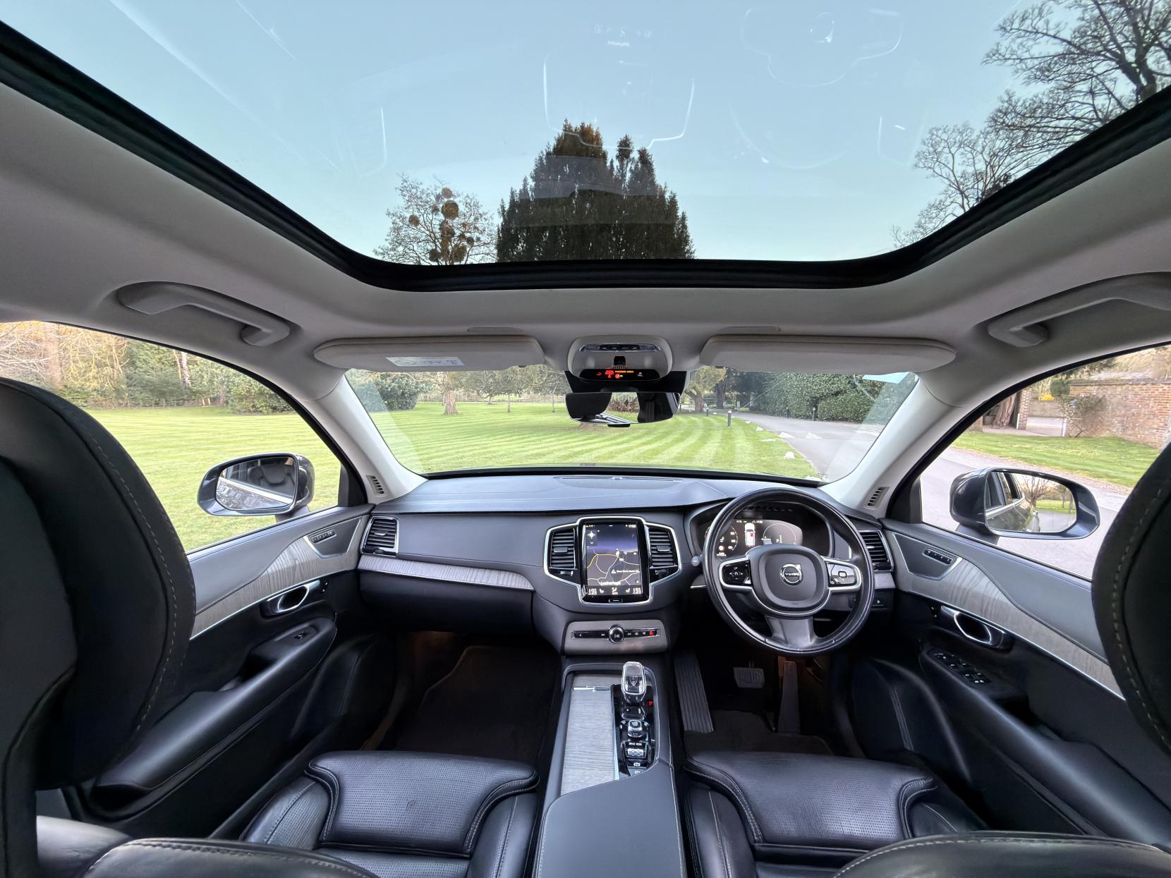 Volvo XC90 2.0h T8 Twin Engine Recharge 11.6kWh Inscription SUV 5dr Petrol Plug-in Hybrid Auto 4WD Euro 6 (s/s) (390 ps)