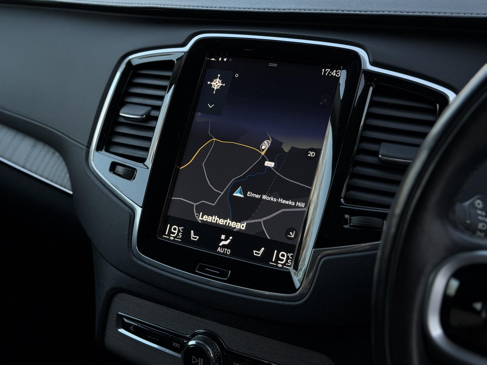 Volvo XC90 2.0h T8 Twin Engine Recharge 11.6kWh Inscription SUV 5dr Petrol Plug-in Hybrid Auto 4WD Euro 6 (s/s) (390 ps)