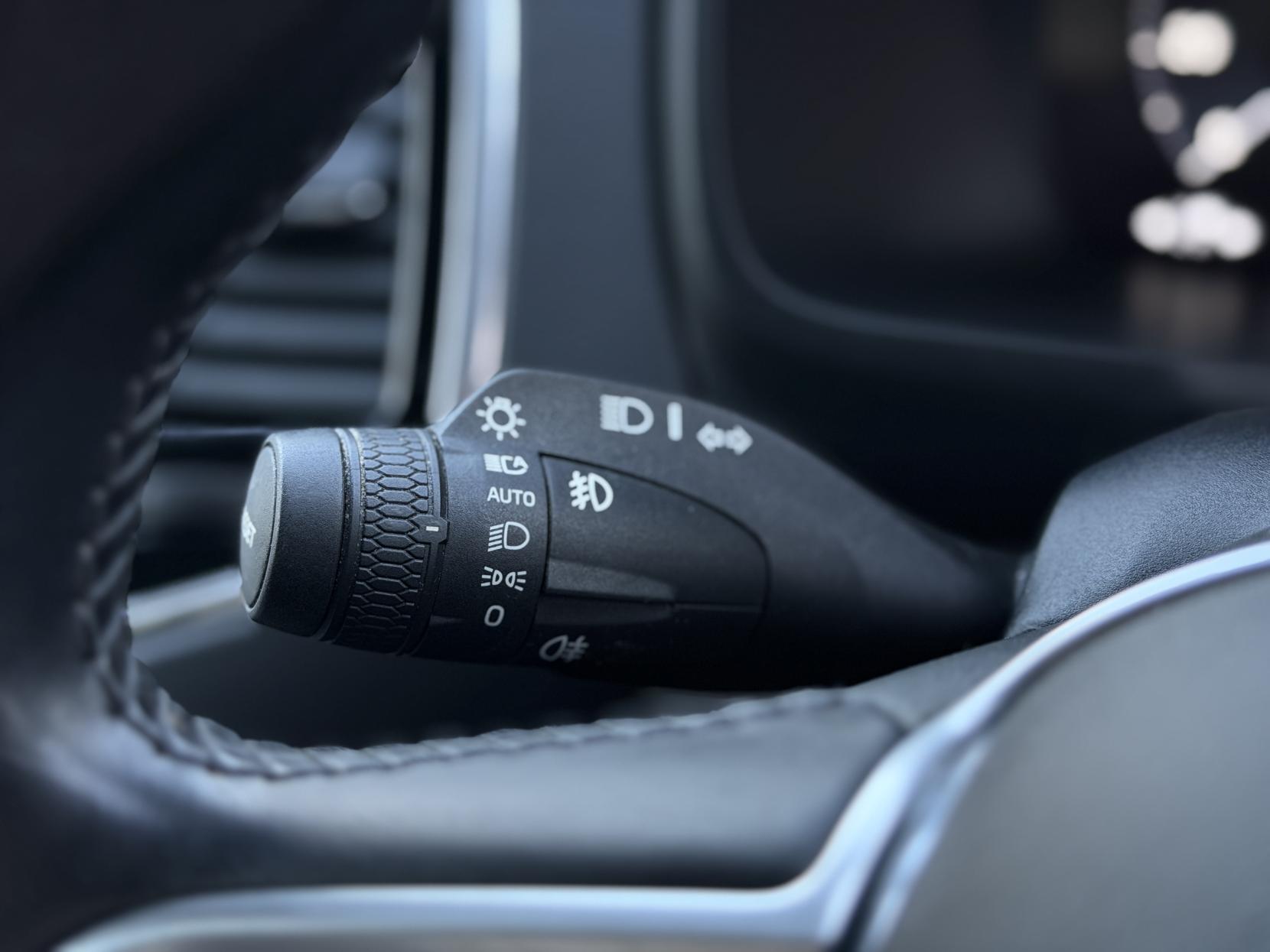 Volvo XC90 2.0h T8 Twin Engine Recharge 11.6kWh Inscription SUV 5dr Petrol Plug-in Hybrid Auto 4WD Euro 6 (s/s) (390 ps)