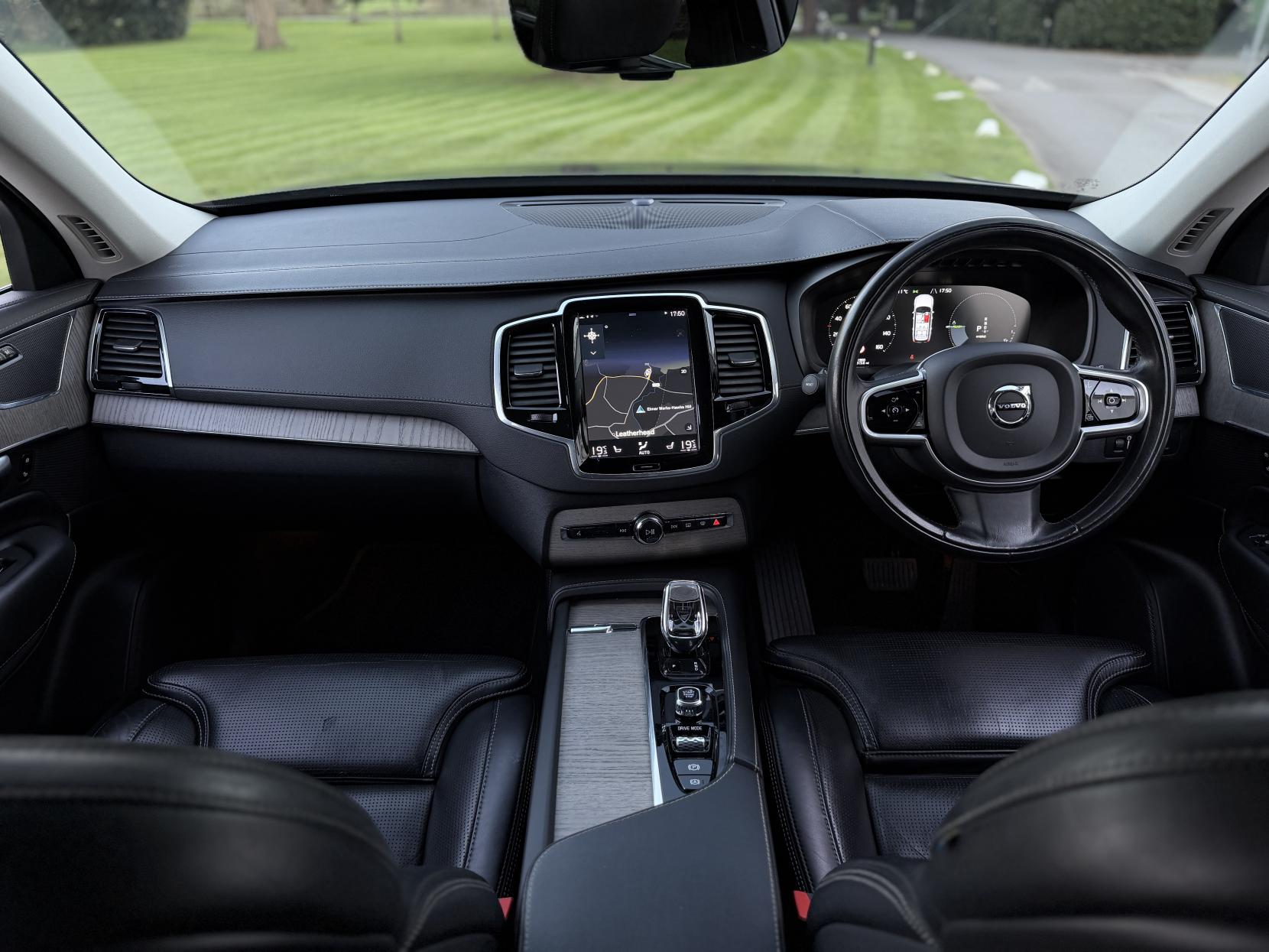 Volvo XC90 2.0h T8 Twin Engine Recharge 11.6kWh Inscription SUV 5dr Petrol Plug-in Hybrid Auto 4WD Euro 6 (s/s) (390 ps)