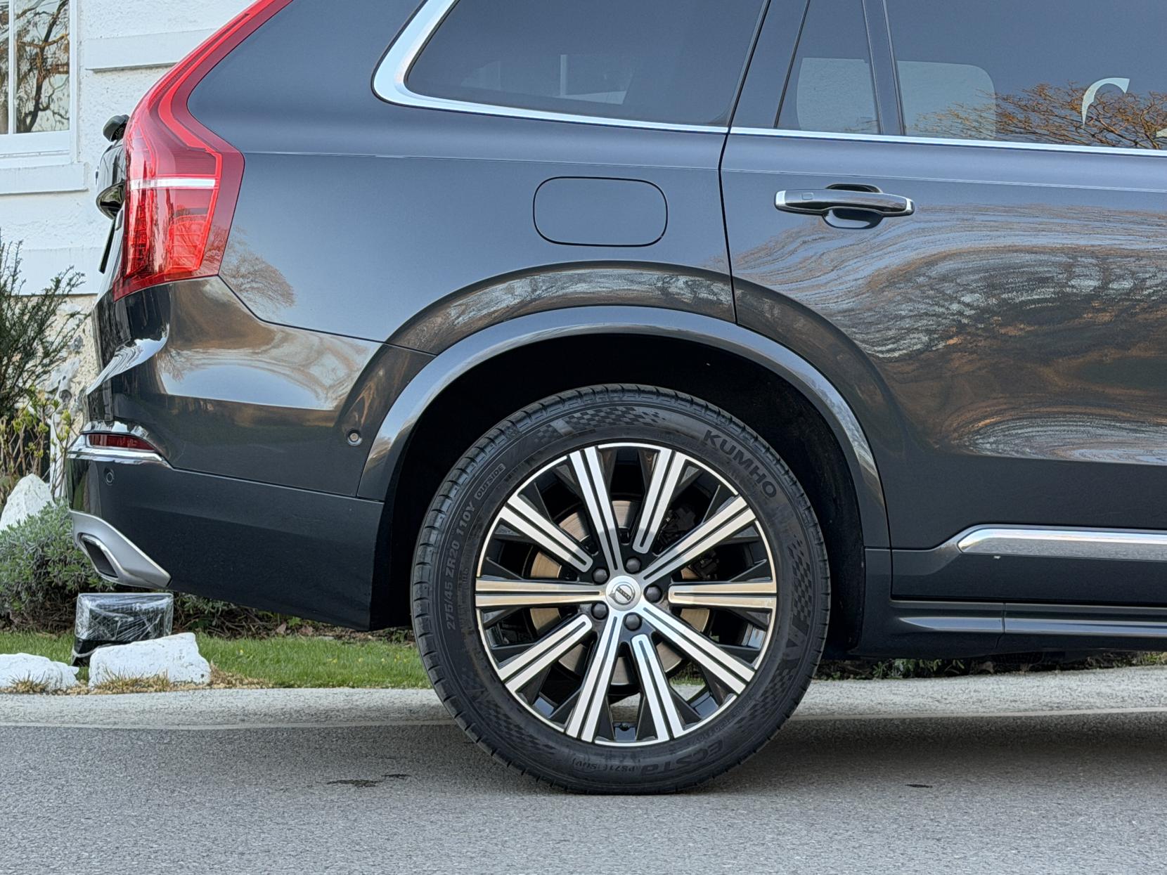 Volvo XC90 2.0h T8 Twin Engine Recharge 11.6kWh Inscription SUV 5dr Petrol Plug-in Hybrid Auto 4WD Euro 6 (s/s) (390 ps)