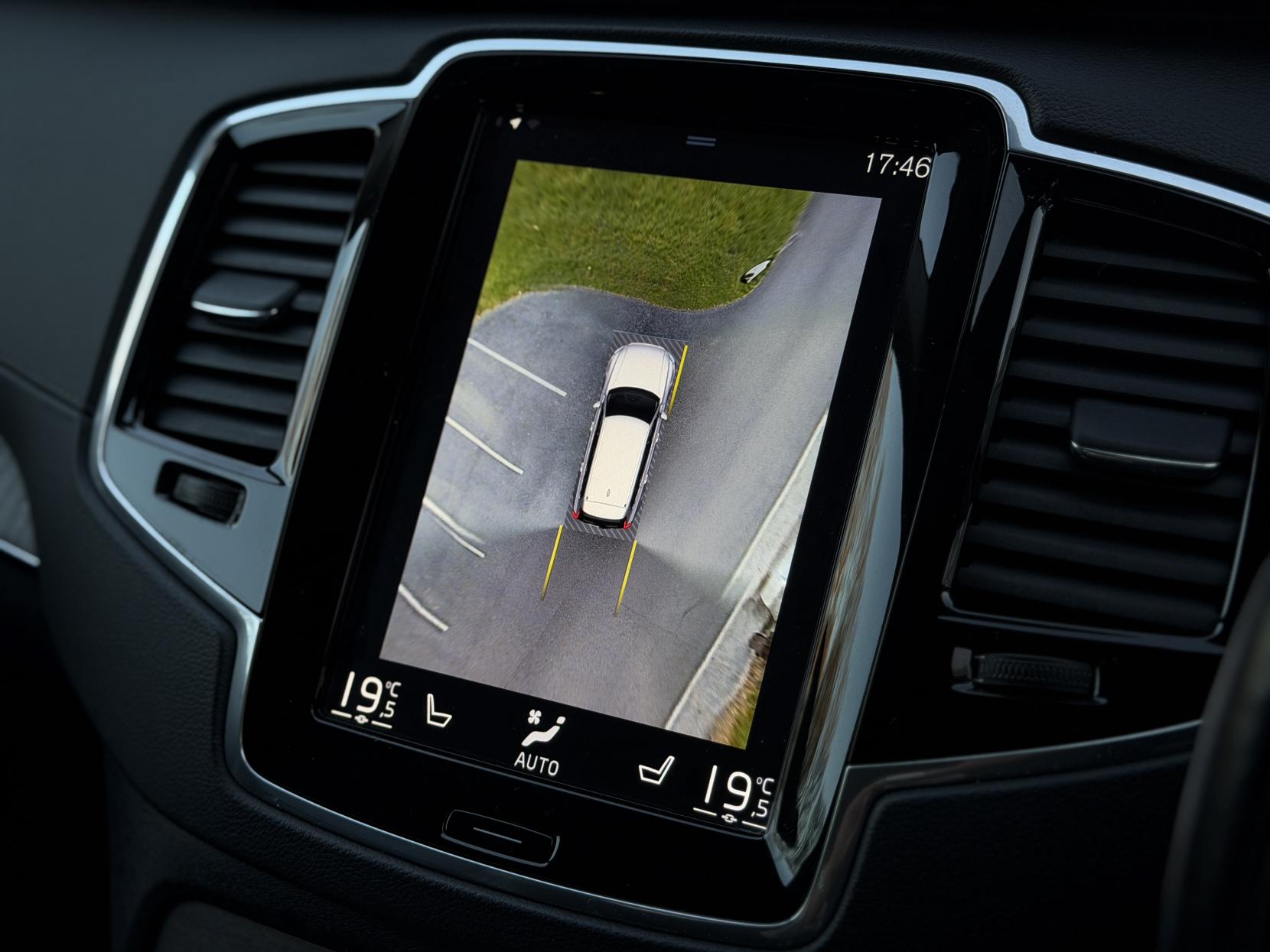 Volvo XC90 2.0h T8 Twin Engine Recharge 11.6kWh Inscription SUV 5dr Petrol Plug-in Hybrid Auto 4WD Euro 6 (s/s) (390 ps)