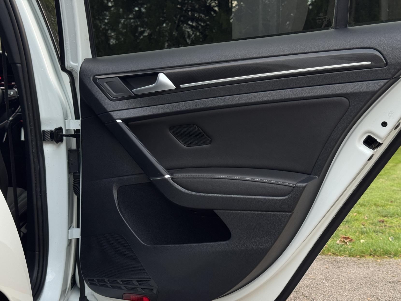 Volkswagen Golf 2.0 TSI R Hatchback 5dr Petrol DSG 4Motion Euro 6 (s/s) (310 ps)