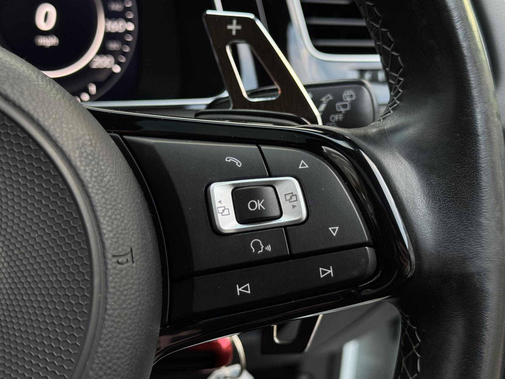 Volkswagen Golf 2.0 TSI R Hatchback 5dr Petrol DSG 4Motion Euro 6 (s/s) (310 ps)