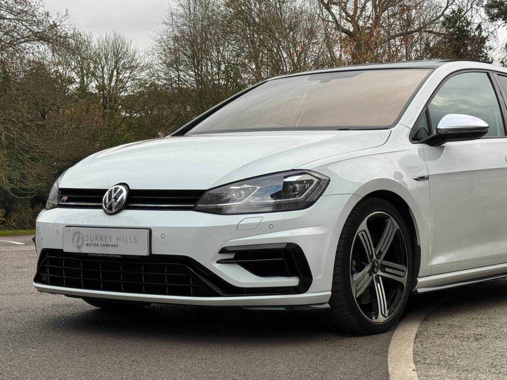 Volkswagen Golf 2.0 TSI R Hatchback 5dr Petrol DSG 4Motion Euro 6 (s/s) (310 ps)