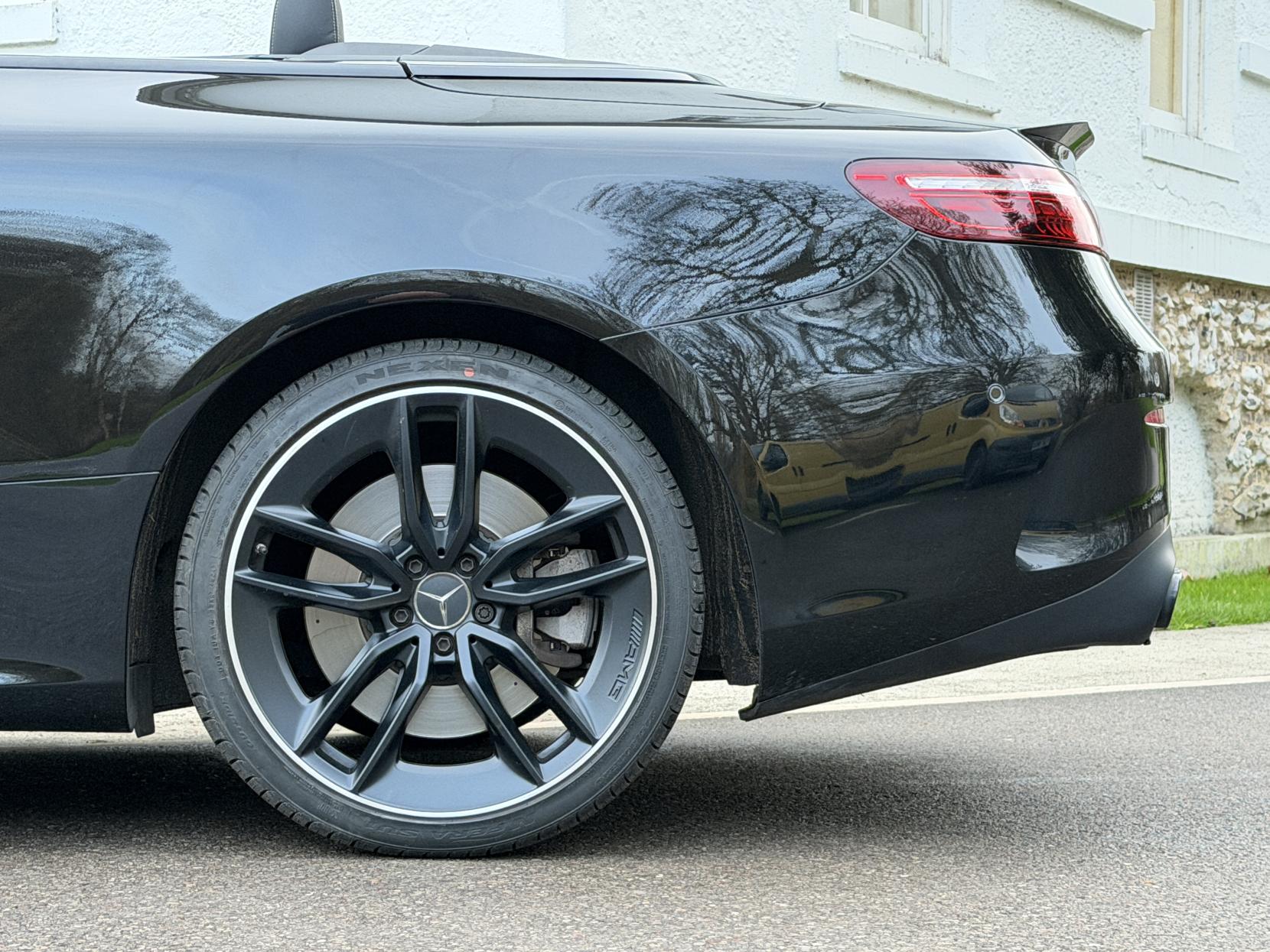 Mercedes-Benz E Class 3.0 E53h BiTurbo MHEV AMG Night Edition (Premium Plus) Cabriolet 2dr Petrol Hybrid SpdS TCT 4MATIC+ Euro 6 (s/s) (457 ps)