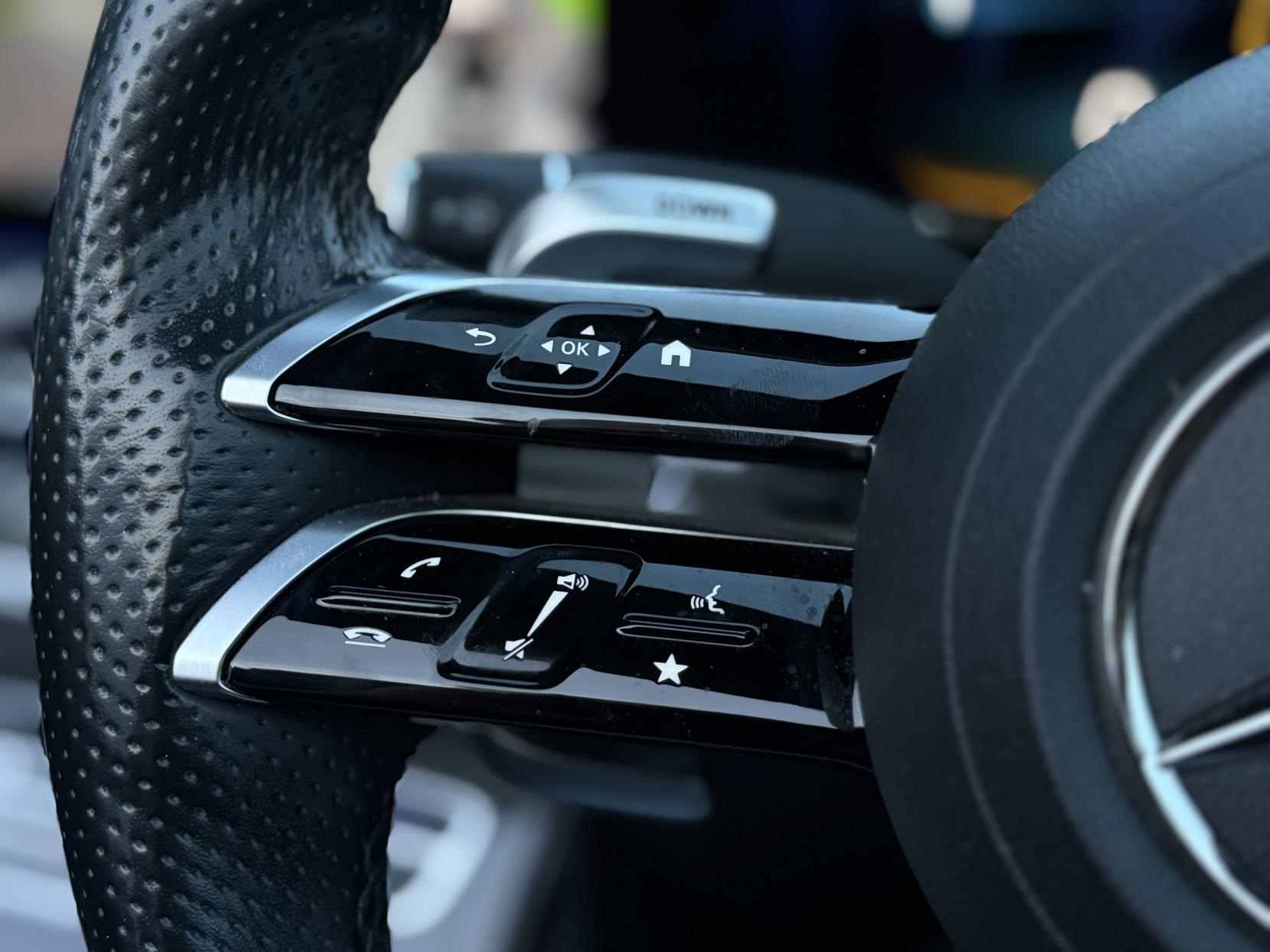 Mercedes-Benz E Class 3.0 E53h BiTurbo MHEV AMG Night Edition (Premium Plus) Cabriolet 2dr Petrol Hybrid SpdS TCT 4MATIC+ Euro 6 (s/s) (457 ps)