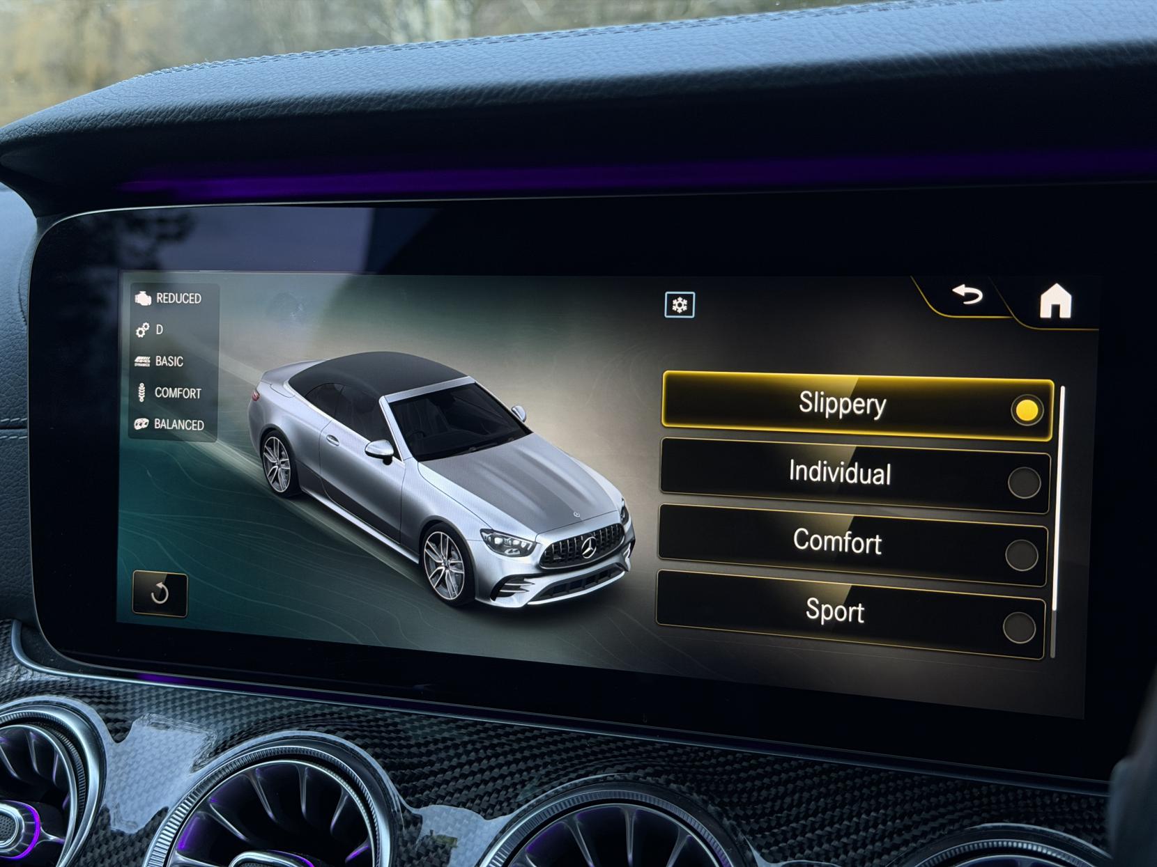 Mercedes-Benz E Class 3.0 E53h BiTurbo MHEV AMG Night Edition (Premium Plus) Cabriolet 2dr Petrol Hybrid SpdS TCT 4MATIC+ Euro 6 (s/s) (457 ps)