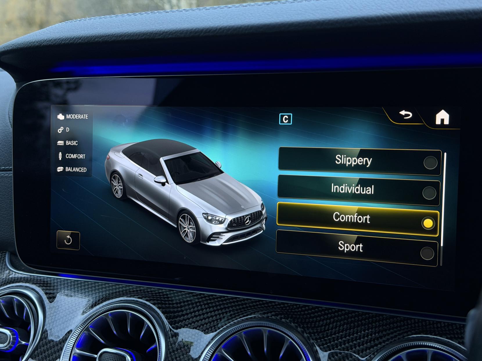 Mercedes-Benz E Class 3.0 E53h BiTurbo MHEV AMG Night Edition (Premium Plus) Cabriolet 2dr Petrol Hybrid SpdS TCT 4MATIC+ Euro 6 (s/s) (457 ps)