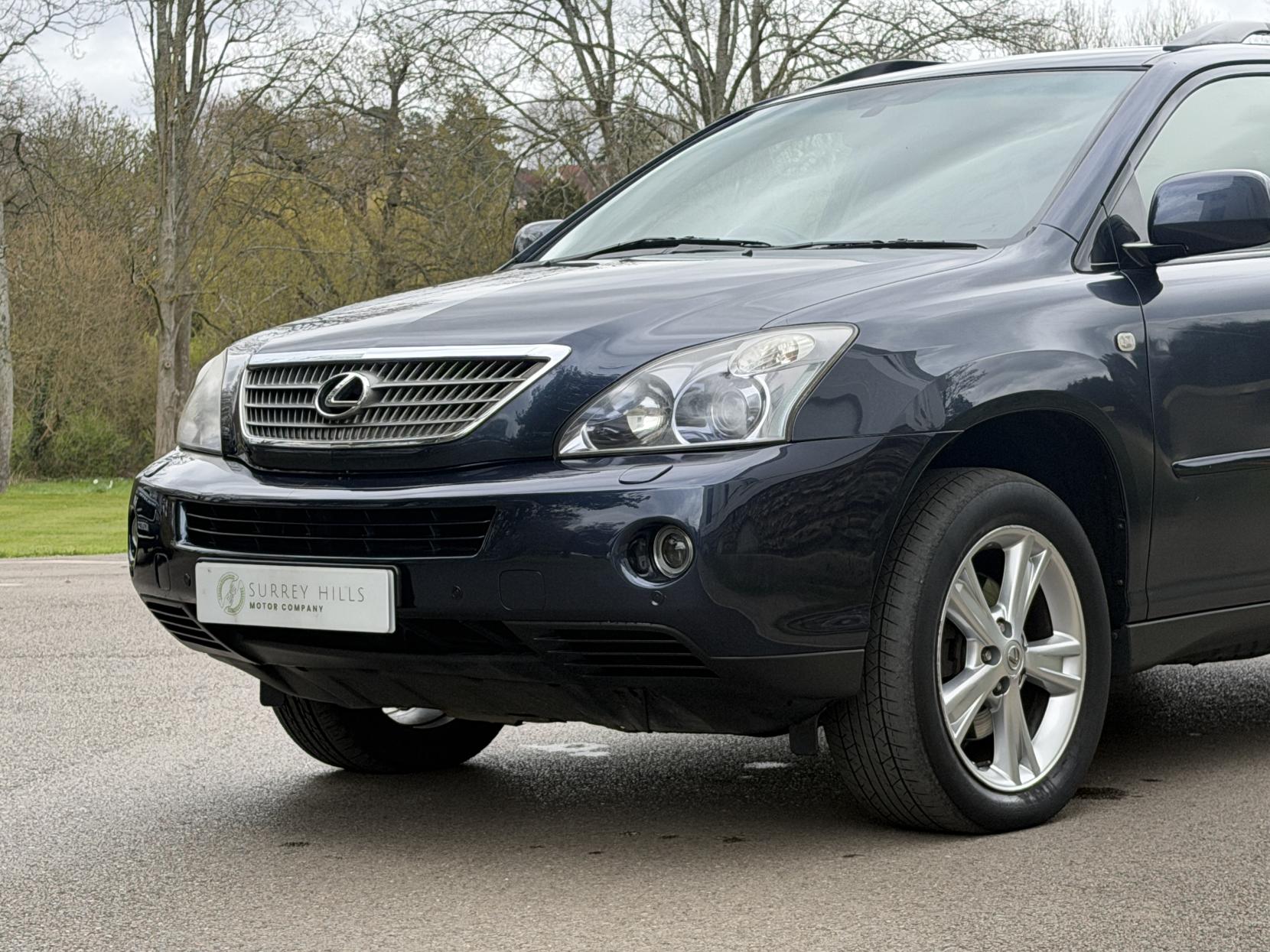 Lexus RX 3.3 400h Limited Edition Executive SUV 5dr Petrol Hybrid CVT (192 g/km, 208 bhp)