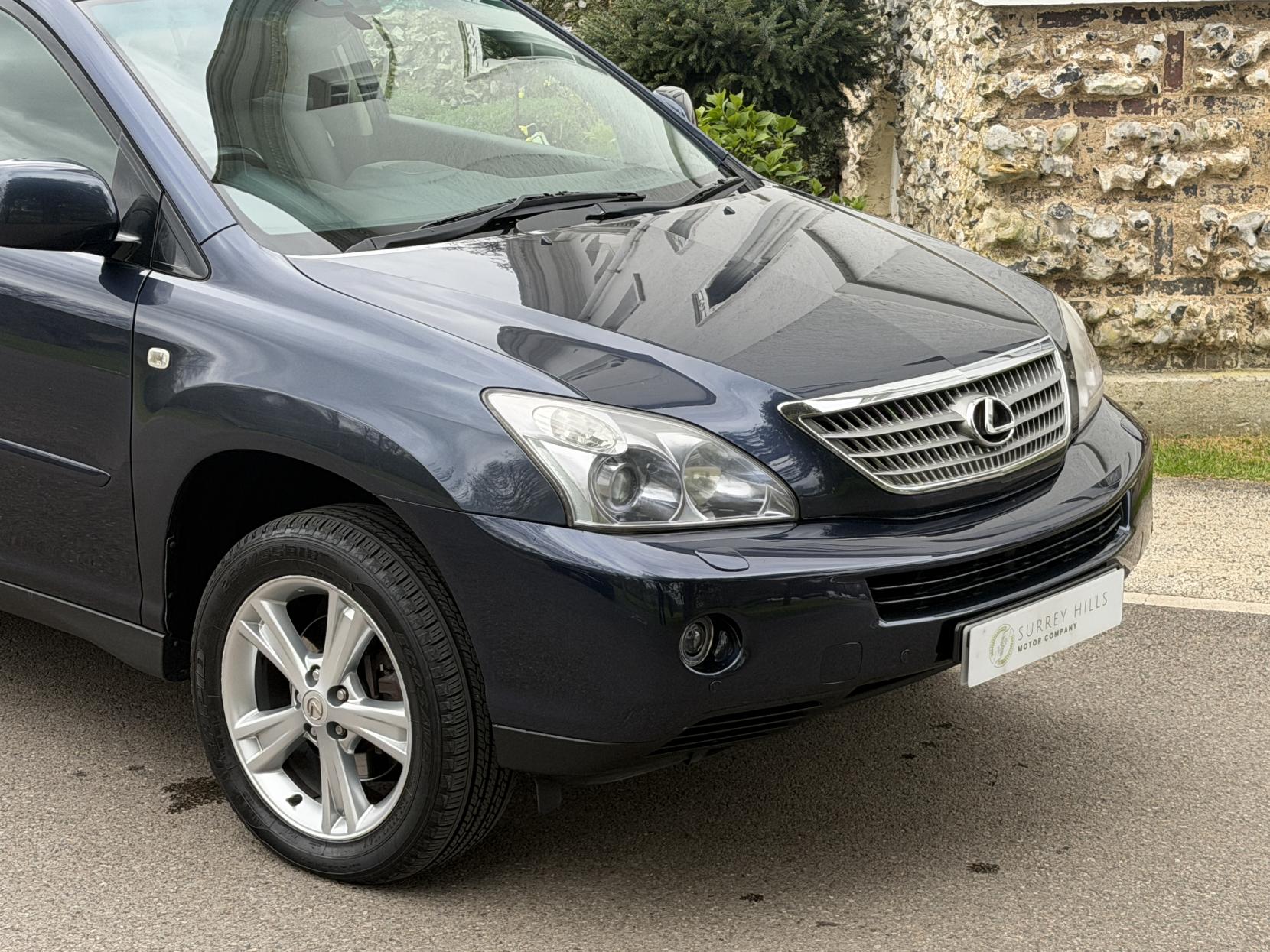 Lexus RX 3.3 400h Limited Edition Executive SUV 5dr Petrol Hybrid CVT (192 g/km, 208 bhp)