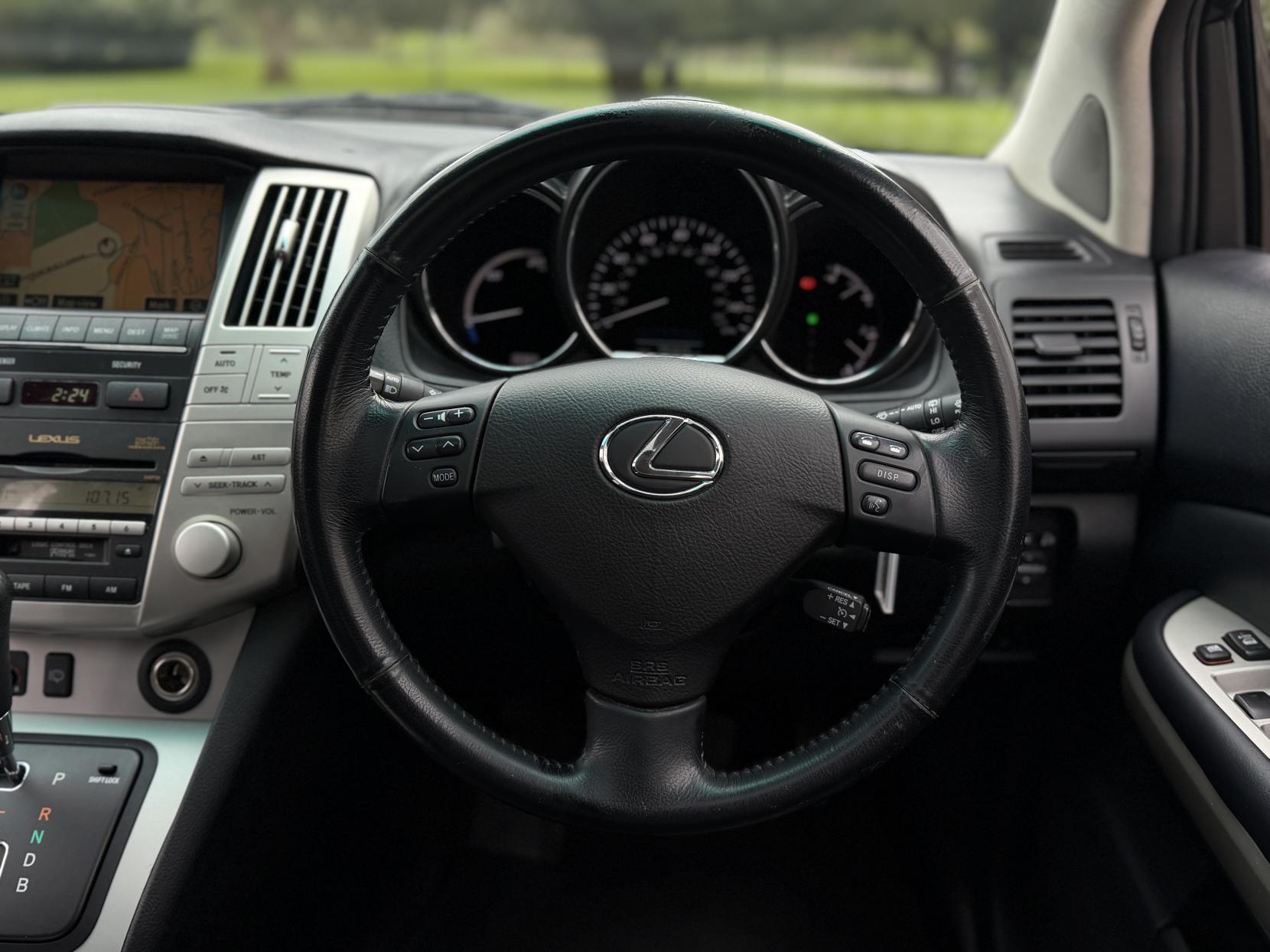 Lexus RX 3.3 400h Limited Edition Executive SUV 5dr Petrol Hybrid CVT (192 g/km, 208 bhp)