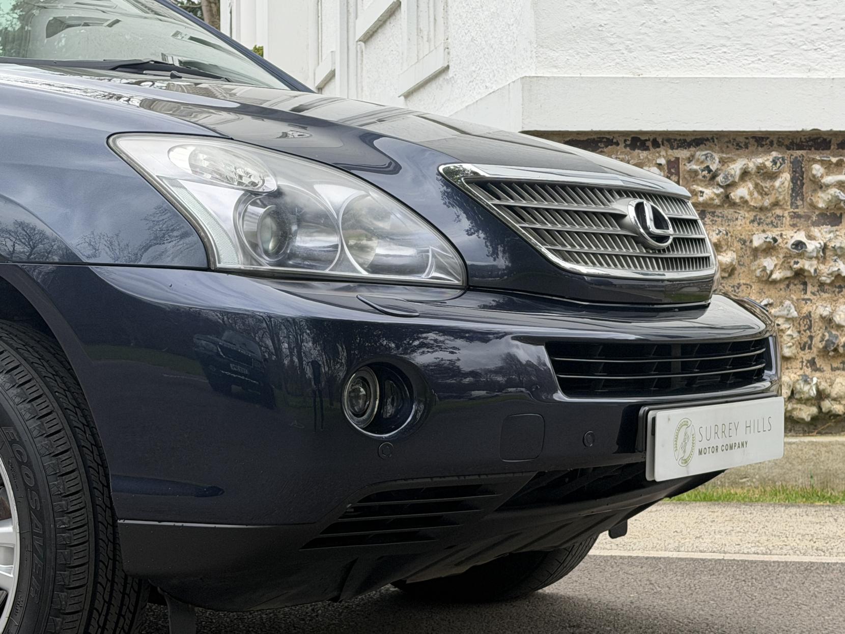 Lexus RX 3.3 400h Limited Edition Executive SUV 5dr Petrol Hybrid CVT (192 g/km, 208 bhp)