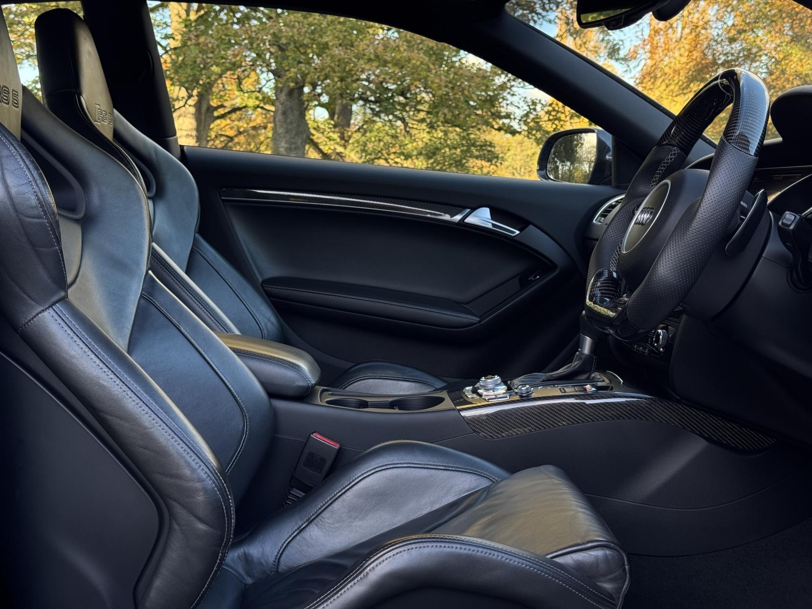 Audi RS5 4.2 FSI V8 Coupe 2dr Petrol S Tronic quattro Euro 5 (450 ps)