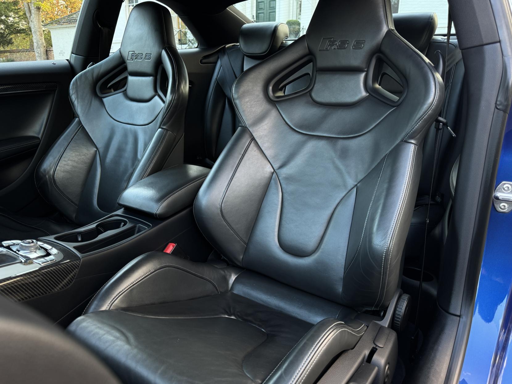 Audi RS5 4.2 FSI V8 Coupe 2dr Petrol S Tronic quattro Euro 5 (450 ps)