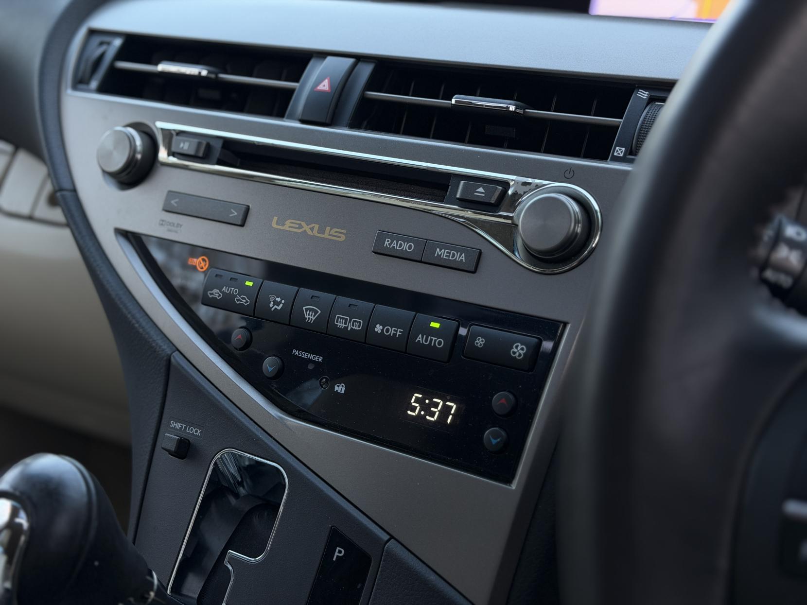 Lexus RX 3.5 450h V6 Luxury SUV 5dr Petrol Hybrid CVT 4WD Euro 5 (s/s) (299 ps)