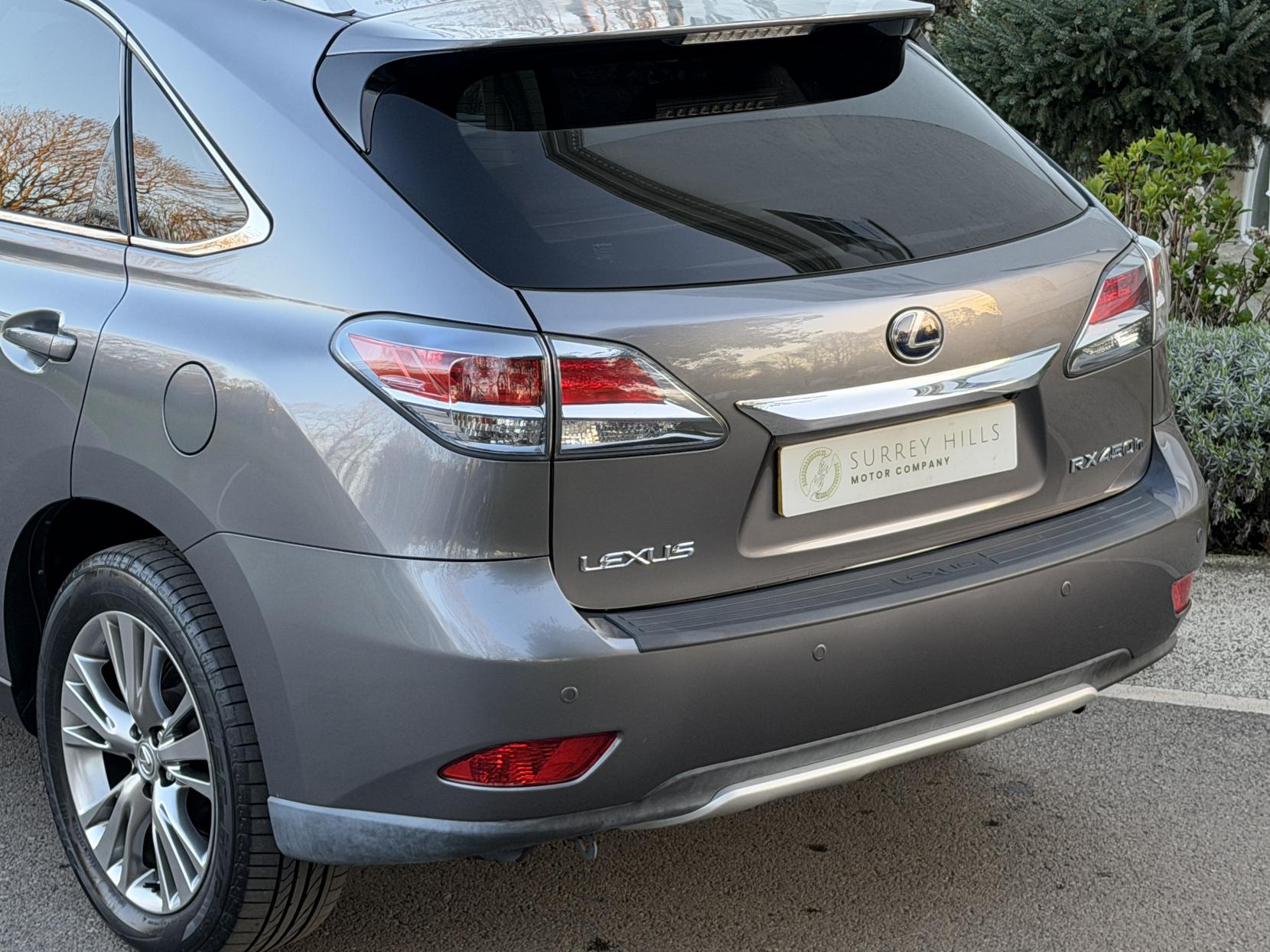 Lexus RX 3.5 450h V6 Luxury SUV 5dr Petrol Hybrid CVT 4WD Euro 5 (s/s) (299 ps)