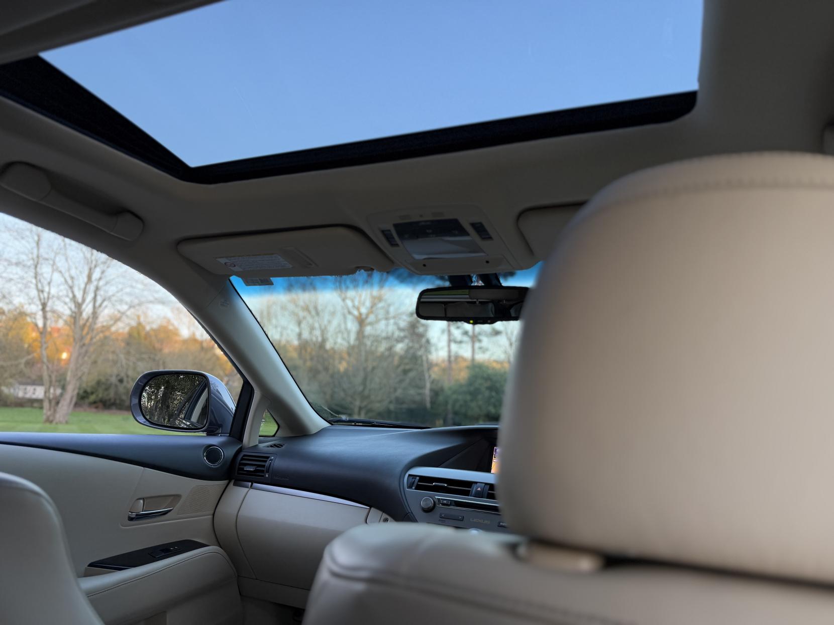 Lexus RX 3.5 450h V6 Luxury SUV 5dr Petrol Hybrid CVT 4WD Euro 5 (s/s) (299 ps)