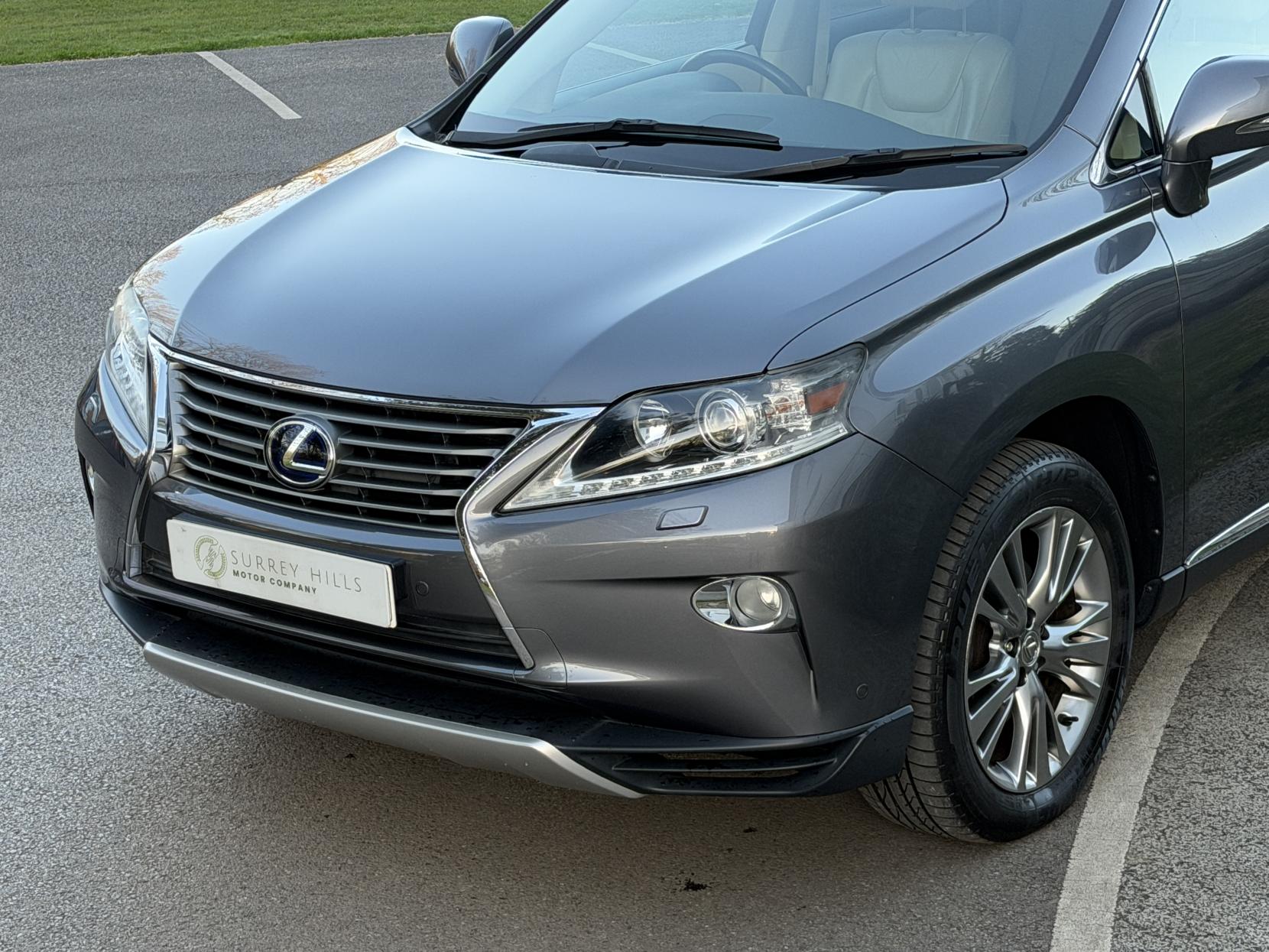 Lexus RX 3.5 450h V6 Luxury SUV 5dr Petrol Hybrid CVT 4WD Euro 5 (s/s) (299 ps)