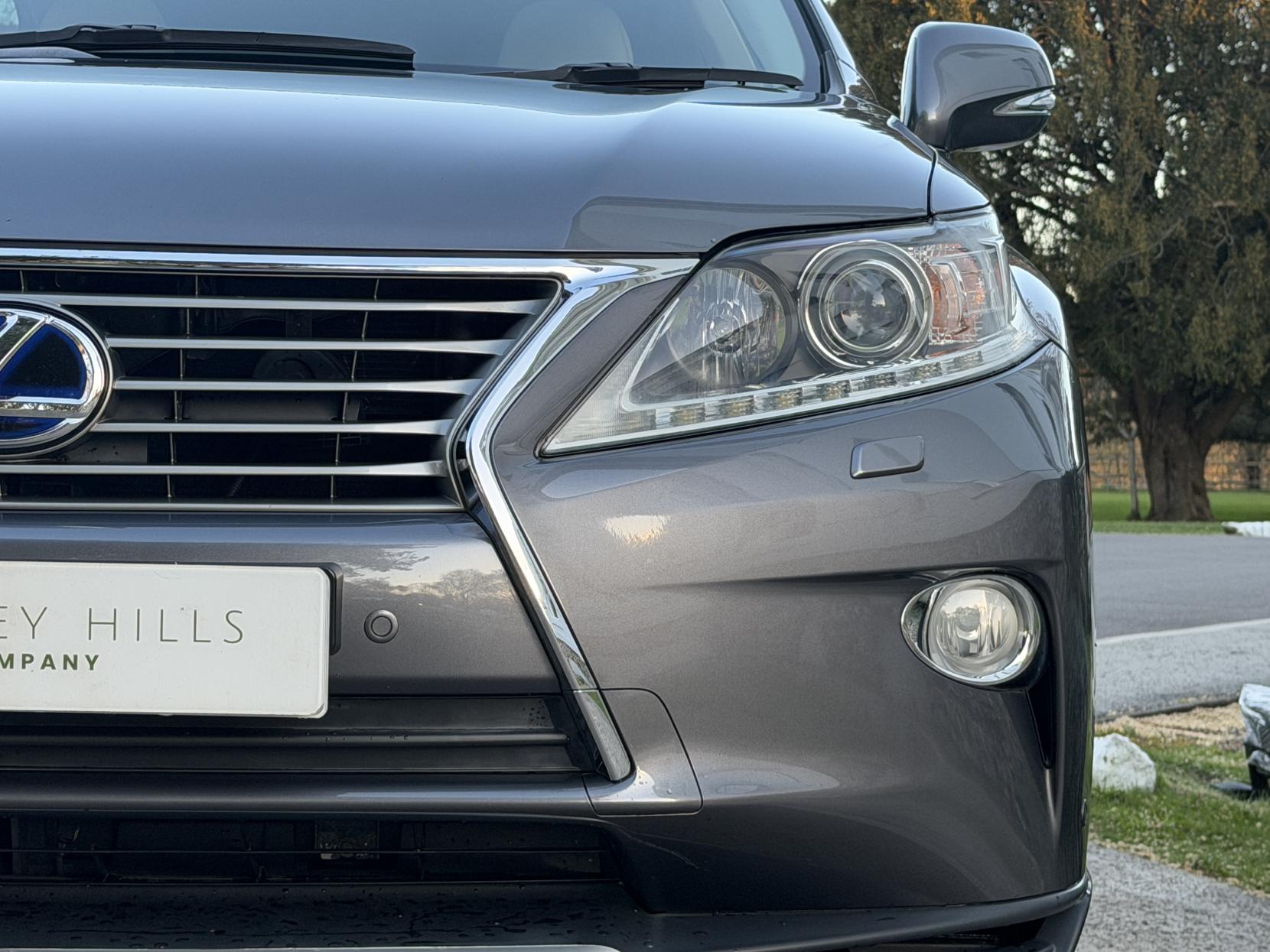 Lexus RX 3.5 450h V6 Luxury SUV 5dr Petrol Hybrid CVT 4WD Euro 5 (s/s) (299 ps)