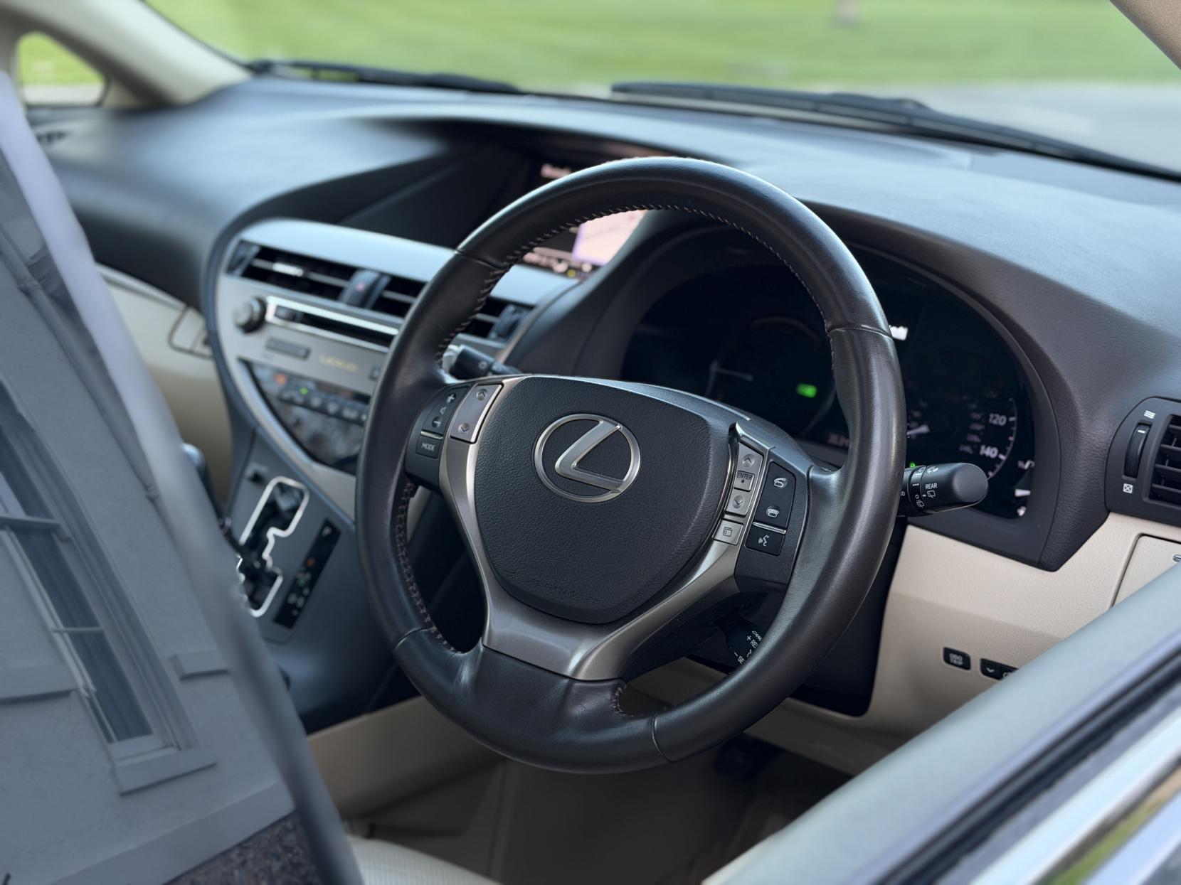 Lexus RX 3.5 450h V6 Luxury SUV 5dr Petrol Hybrid CVT 4WD Euro 5 (s/s) (299 ps)