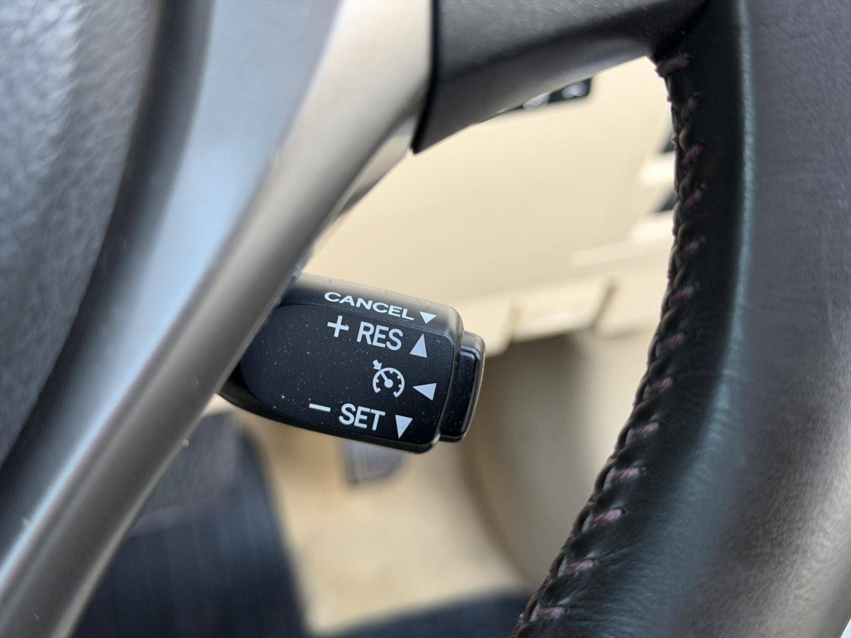 Lexus RX 3.5 450h V6 Luxury SUV 5dr Petrol Hybrid CVT 4WD Euro 5 (s/s) (299 ps)