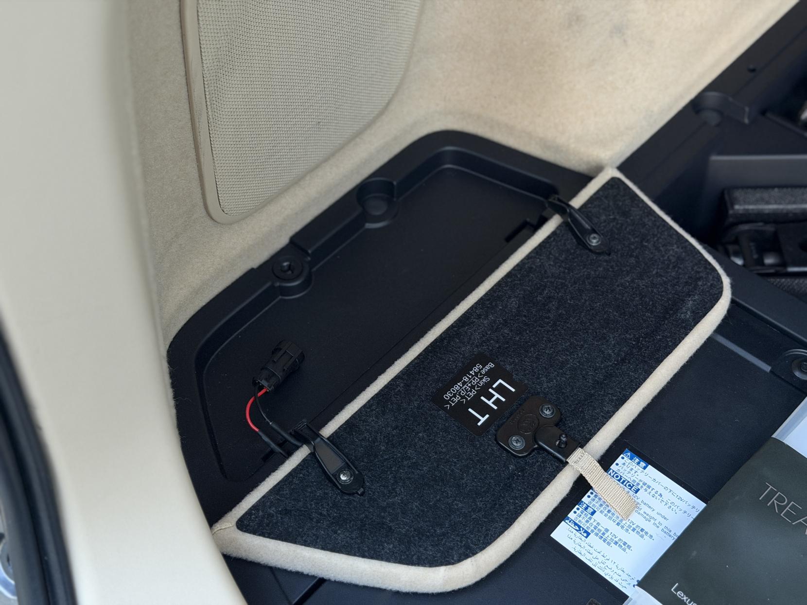 Lexus RX 3.5 450h V6 Luxury SUV 5dr Petrol Hybrid CVT 4WD Euro 5 (s/s) (299 ps)