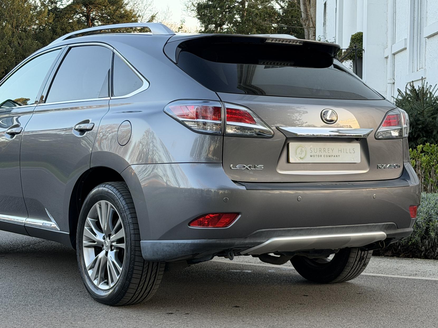 Lexus RX 3.5 450h V6 Luxury SUV 5dr Petrol Hybrid CVT 4WD Euro 5 (s/s) (299 ps)