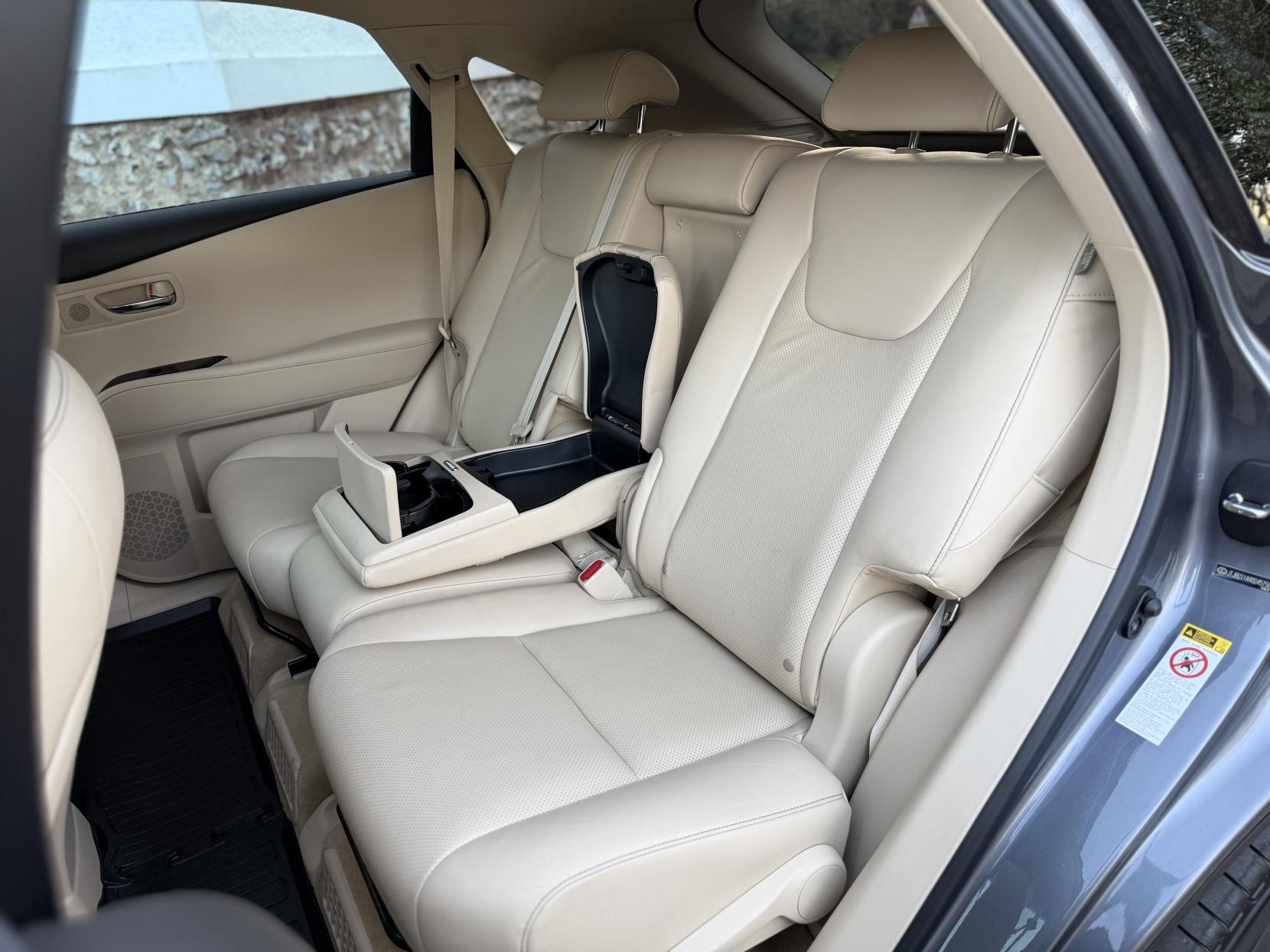 Lexus RX 3.5 450h V6 Luxury SUV 5dr Petrol Hybrid CVT 4WD Euro 5 (s/s) (299 ps)