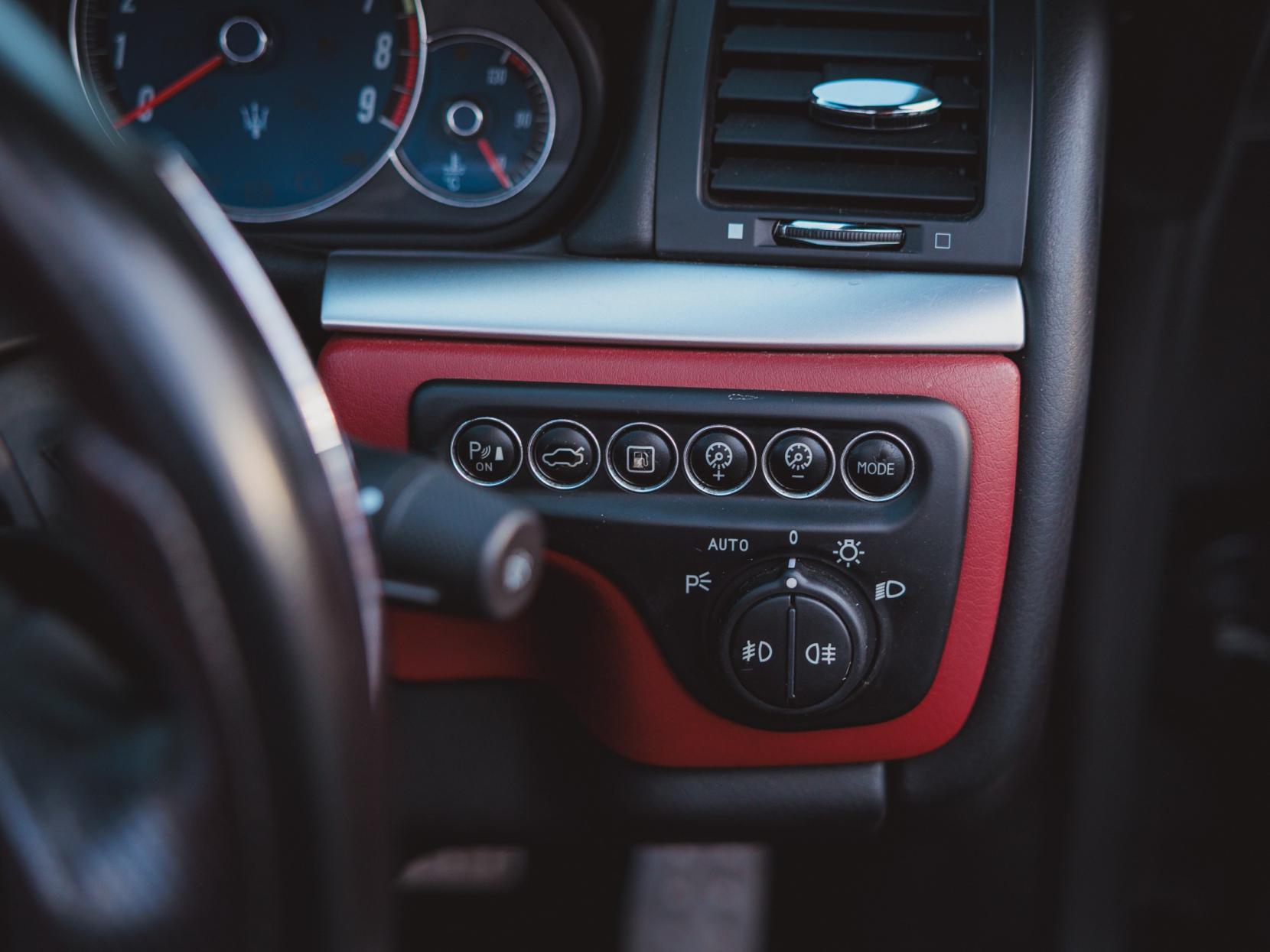 Maserati GranCabrio 4.7 V8 Convertible 2dr Petrol Auto Euro 4 (440 ps)