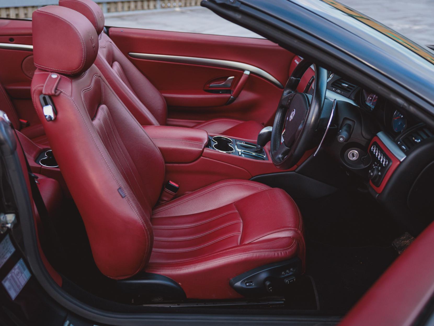 Maserati GranCabrio 4.7 V8 Convertible 2dr Petrol Auto Euro 4 (440 ps)