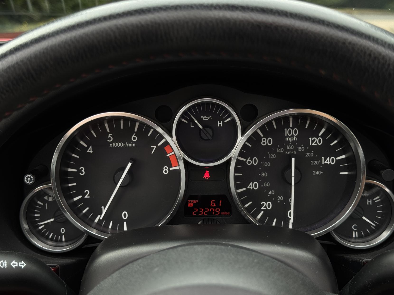 Mazda MX-5 2.0i 25th Anniversary Roadster 2dr Petrol Manual Euro 5 (160 ps)