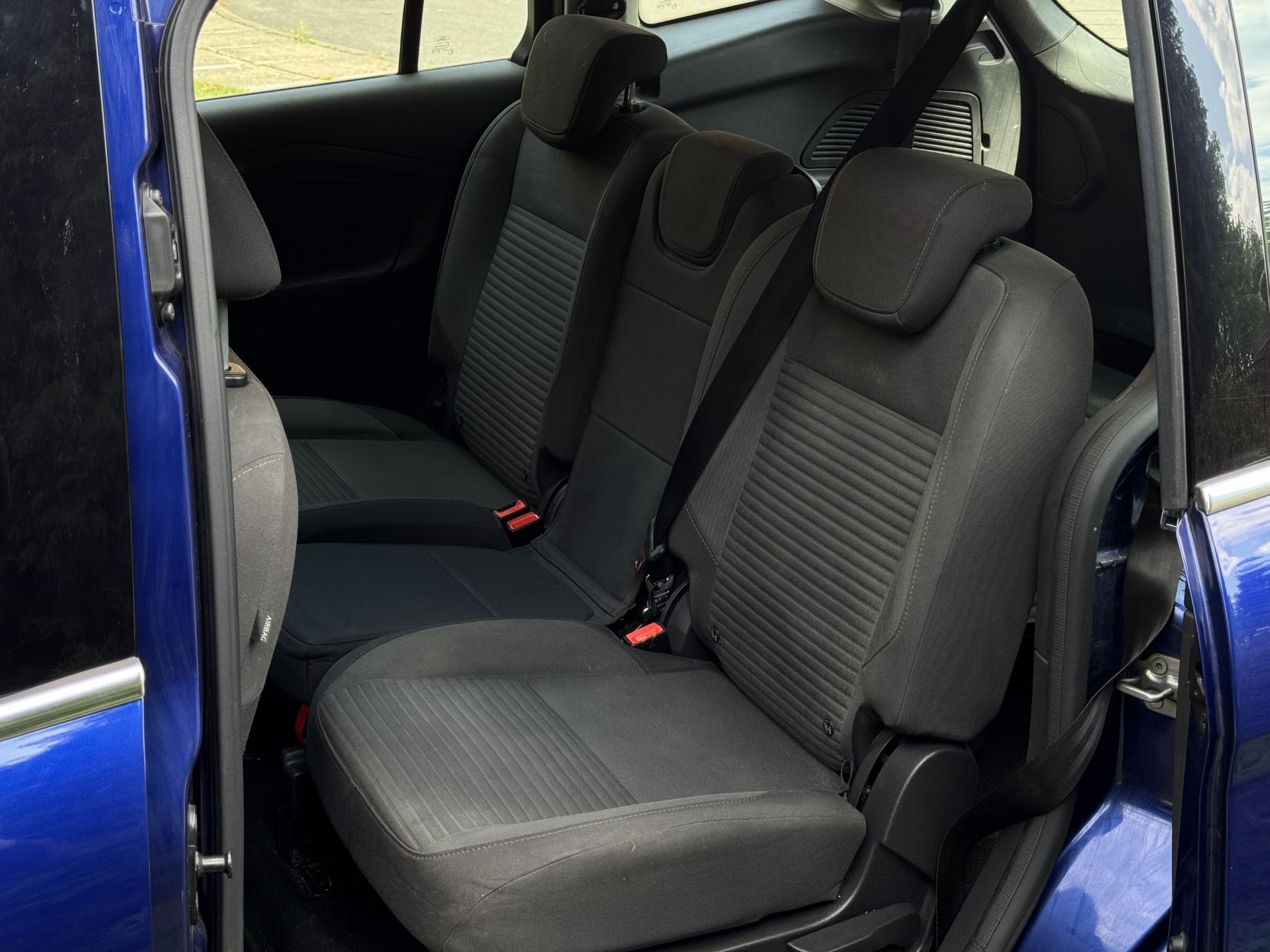 Ford Grand C-Max 1.0T EcoBoost Titanium MPV 5dr Petrol Manual Euro 6 (s/s) (125 ps)