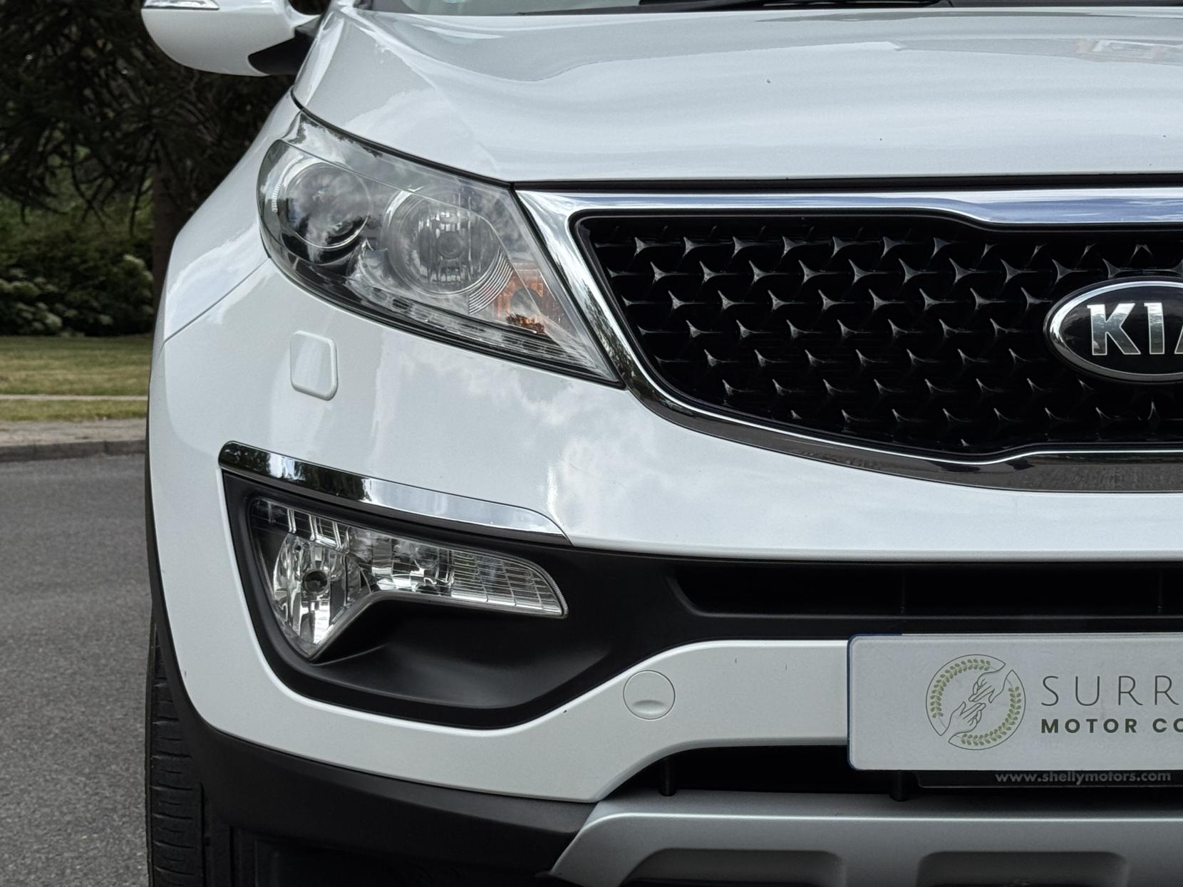 Kia Sportage 1.7 CRDi EcoDynamics 3 SUV 5dr Diesel Manual 2WD Euro 5 (s/s) (114 bhp)