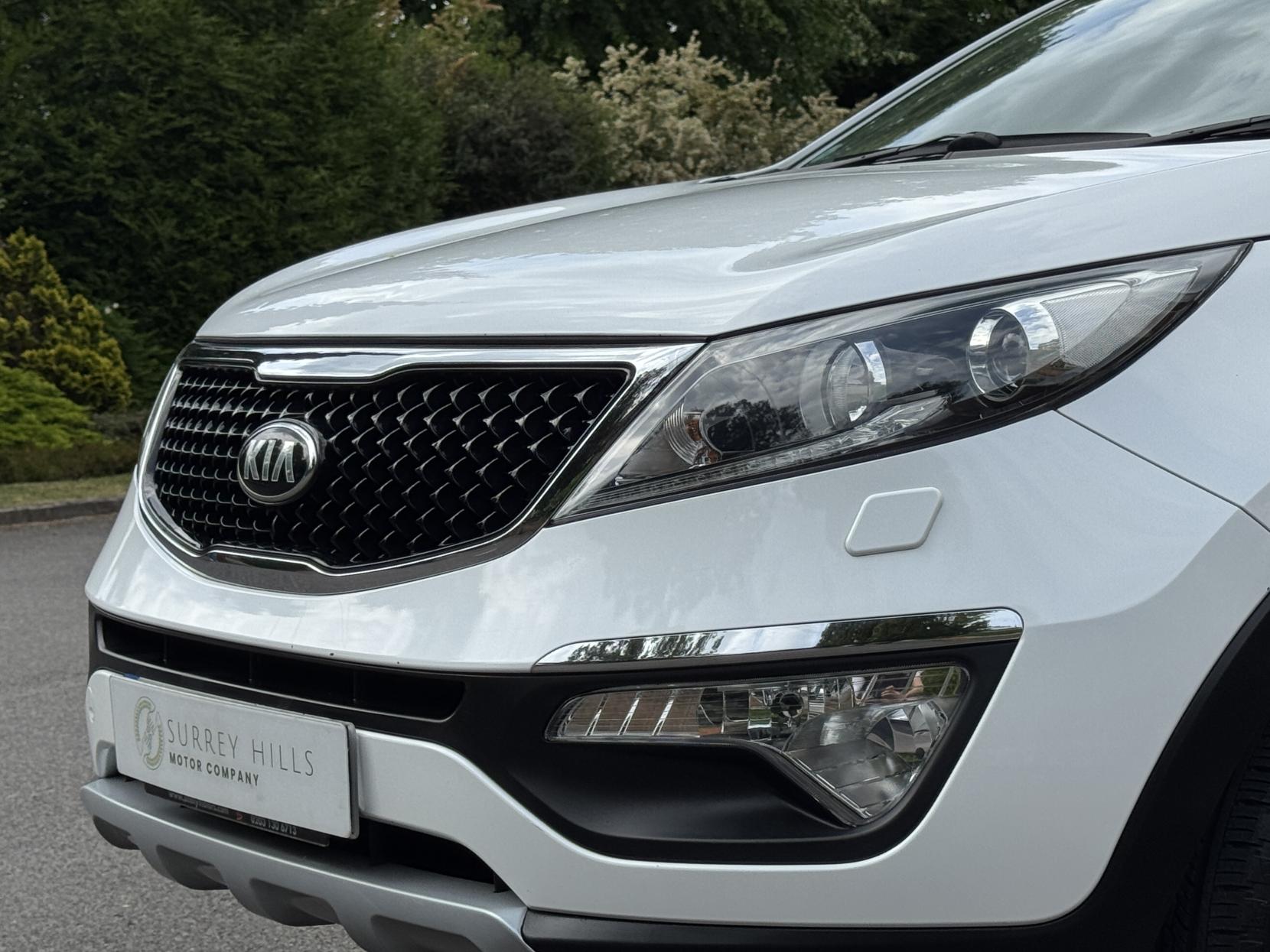 Kia Sportage 1.7 CRDi EcoDynamics 3 SUV 5dr Diesel Manual 2WD Euro 5 (s/s) (114 bhp)