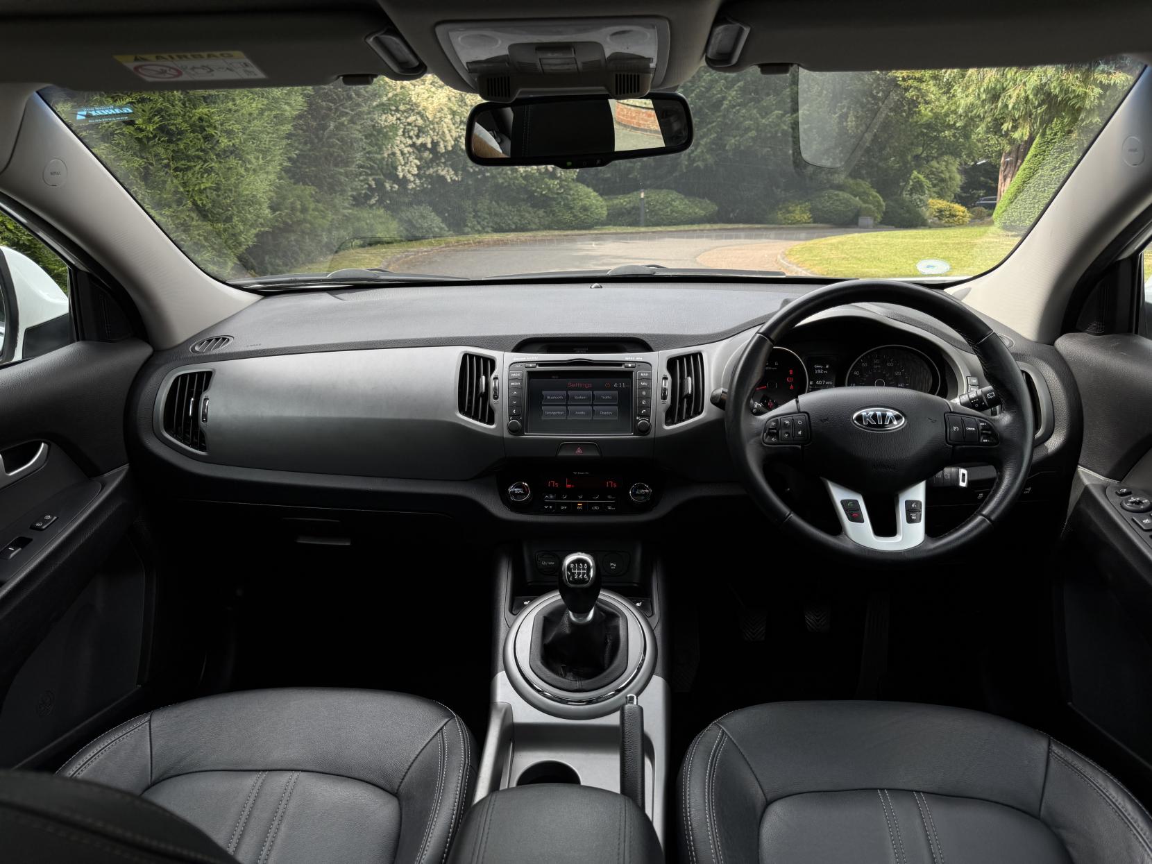 Kia Sportage 1.7 CRDi EcoDynamics 3 SUV 5dr Diesel Manual 2WD Euro 5 (s/s) (114 bhp)