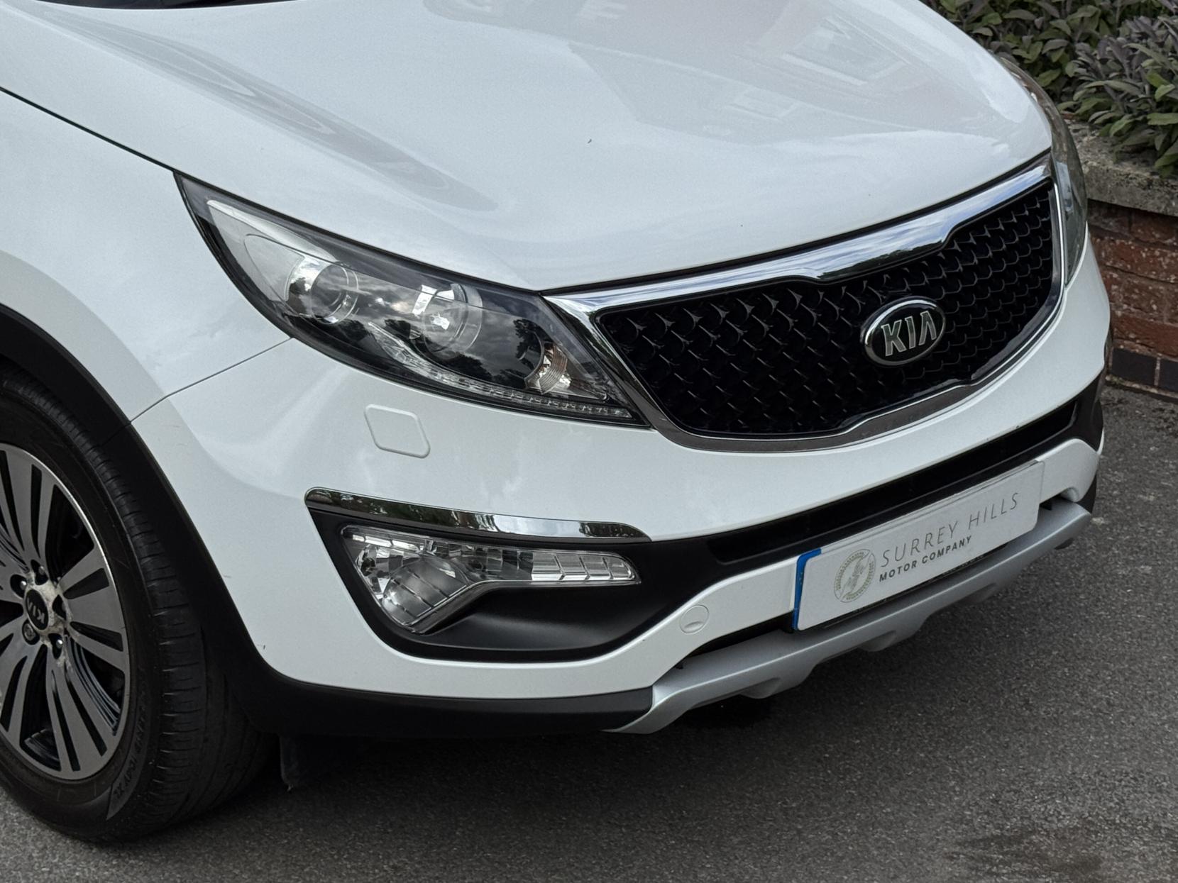 Kia Sportage 1.7 CRDi EcoDynamics 3 SUV 5dr Diesel Manual 2WD Euro 5 (s/s) (114 bhp)