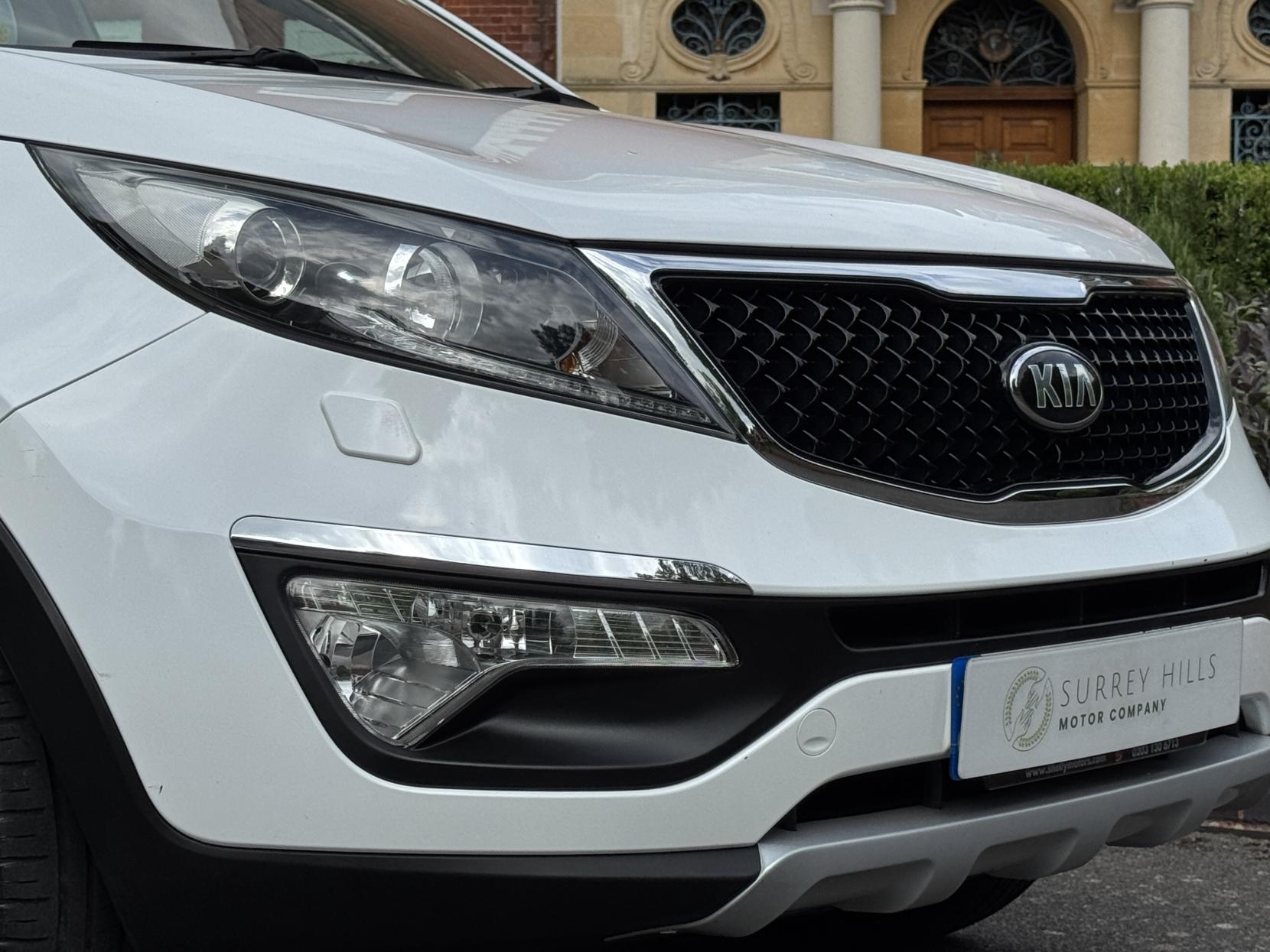 Kia Sportage 1.7 CRDi EcoDynamics 3 SUV 5dr Diesel Manual 2WD Euro 5 (s/s) (114 bhp)