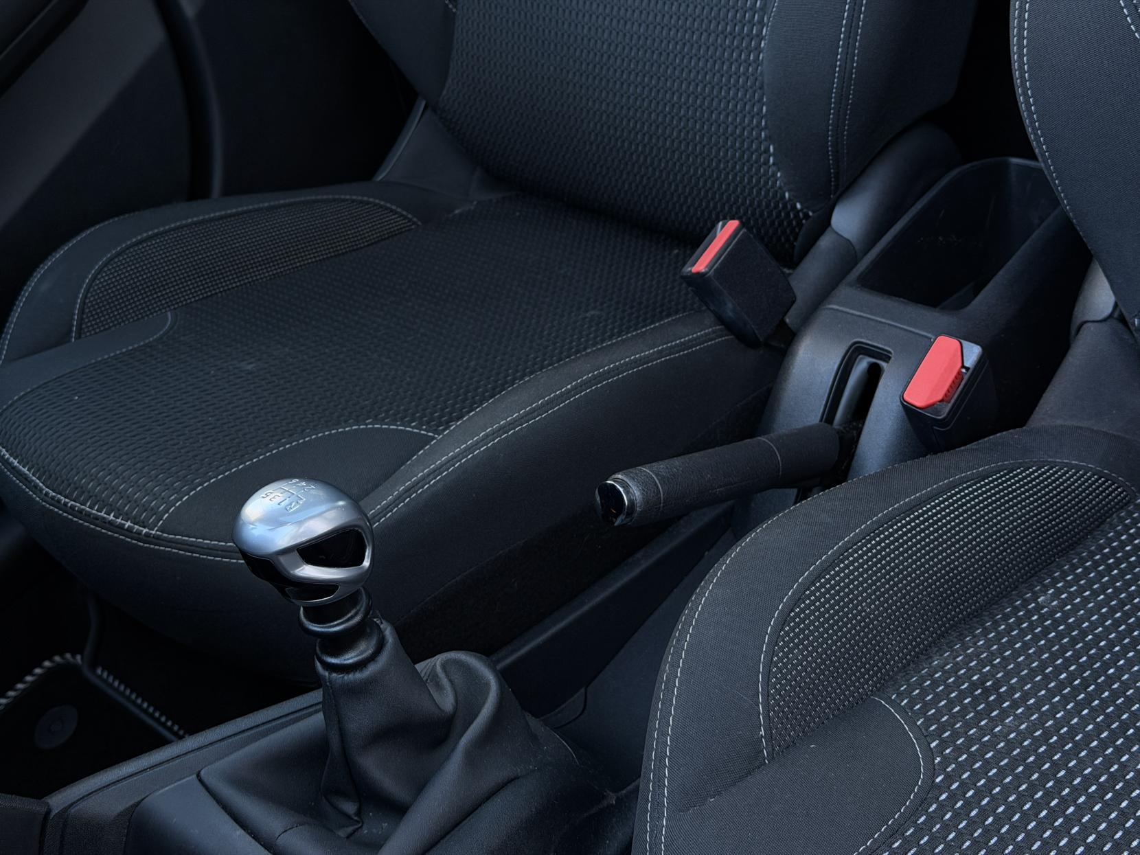 Peugeot 208 1.2 PureTech Tech Edition Hatchback 5dr Petrol Manual Euro 6 (s/s) (110 ps)