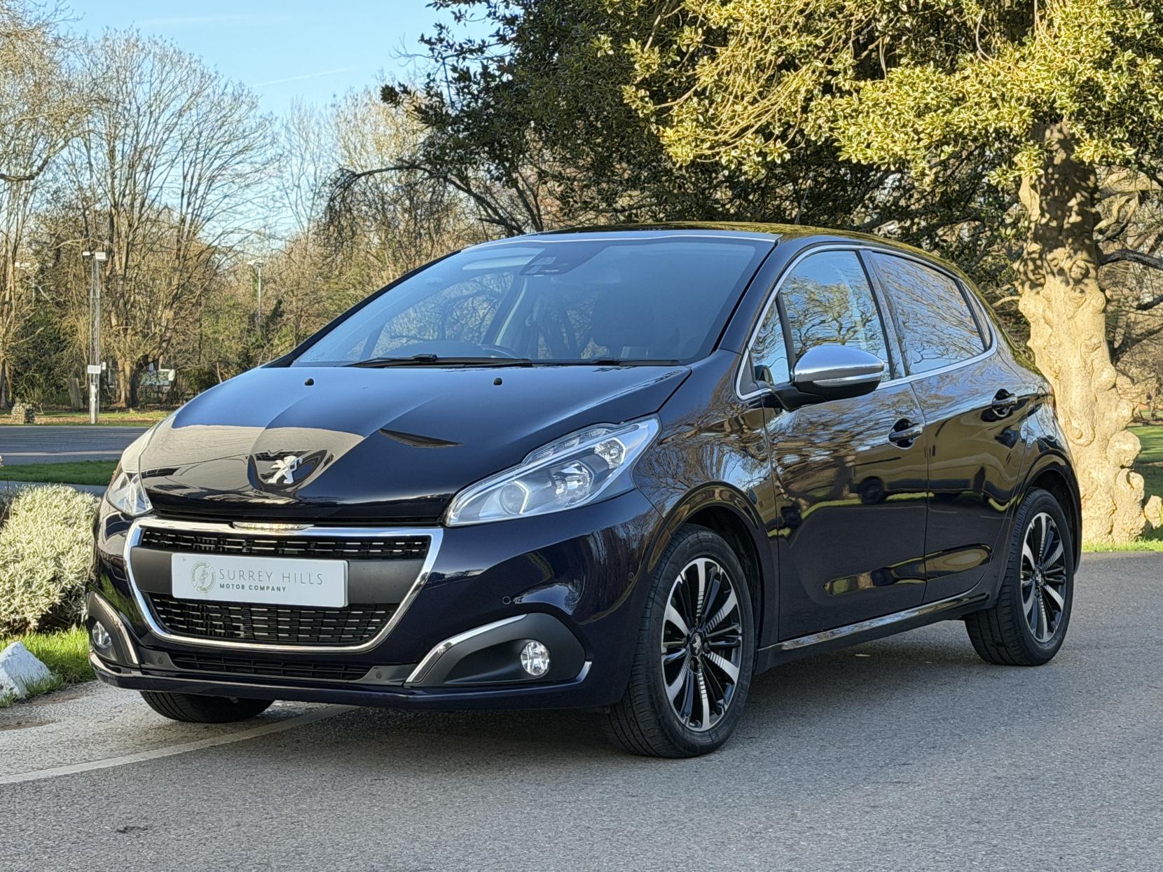 Peugeot 208 1.2 PureTech Tech Edition Hatchback 5dr Petrol Manual Euro 6 (s/s) (110 ps)