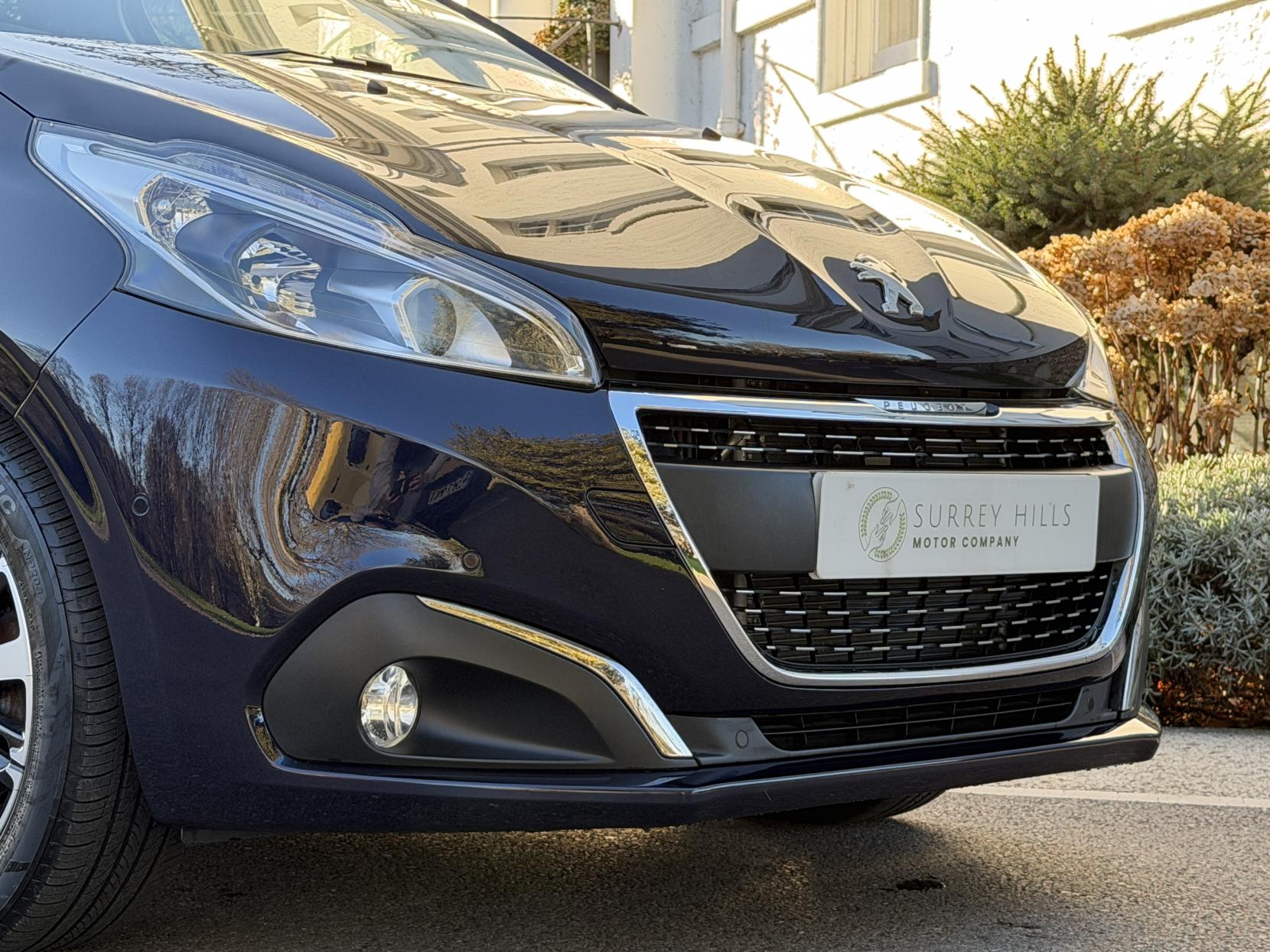 Peugeot 208 1.2 PureTech Tech Edition Hatchback 5dr Petrol Manual Euro 6 (s/s) (110 ps)