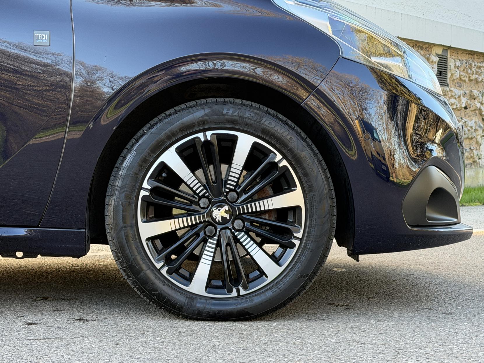 Peugeot 208 1.2 PureTech Tech Edition Hatchback 5dr Petrol Manual Euro 6 (s/s) (110 ps)