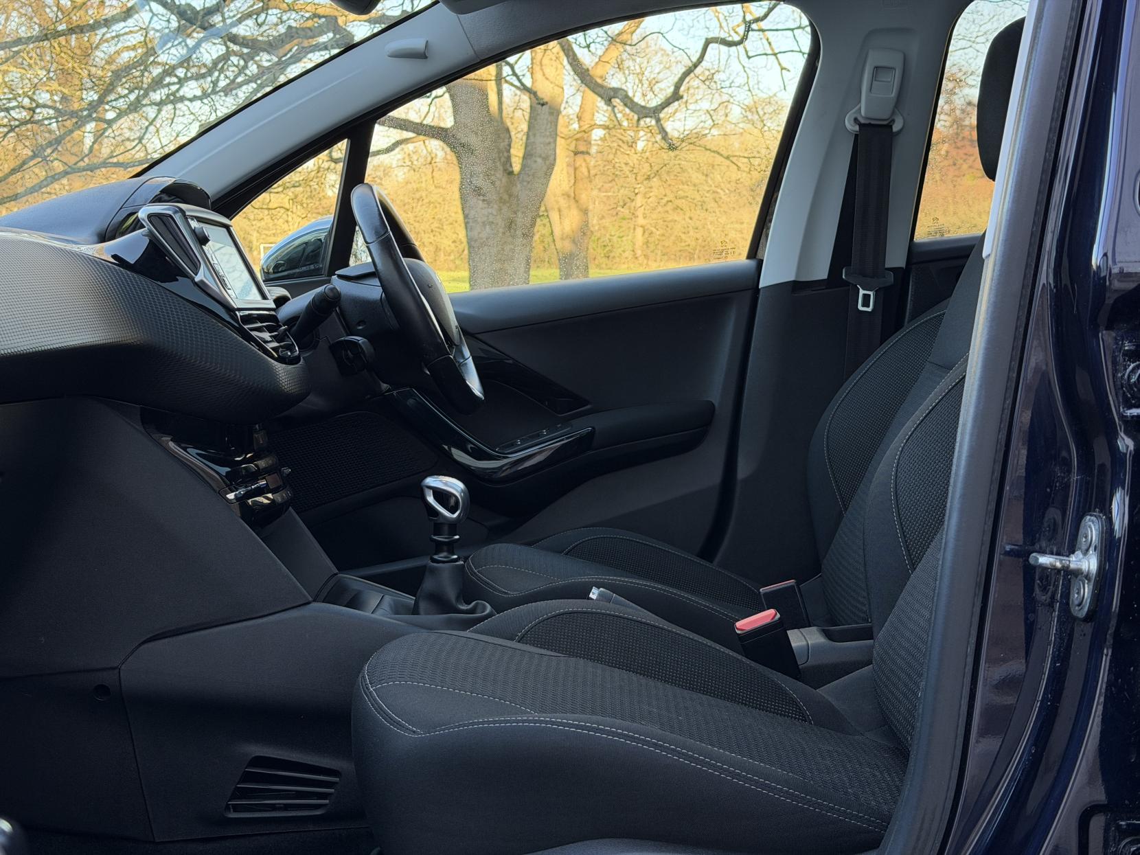 Peugeot 208 1.2 PureTech Tech Edition Hatchback 5dr Petrol Manual Euro 6 (s/s) (110 ps)