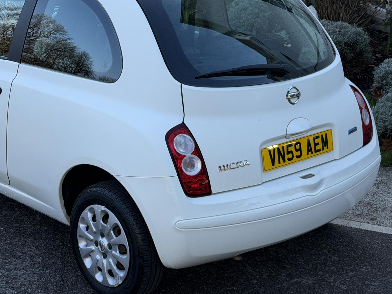 Nissan Micra 1.2 16v Visia Hatchback 3dr Petrol Manual (139 g/km, 79 bhp)