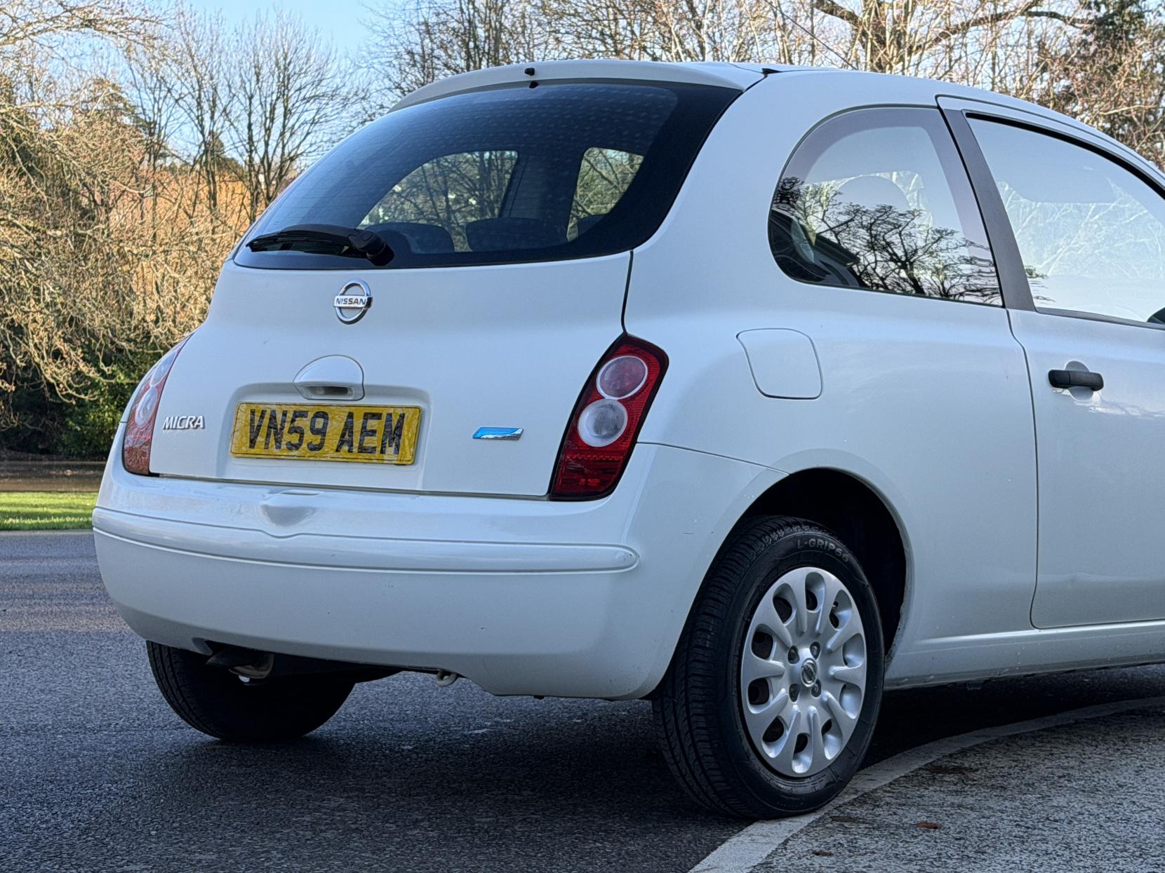Nissan Micra 1.2 16v Visia Hatchback 3dr Petrol Manual (139 g/km, 79 bhp)