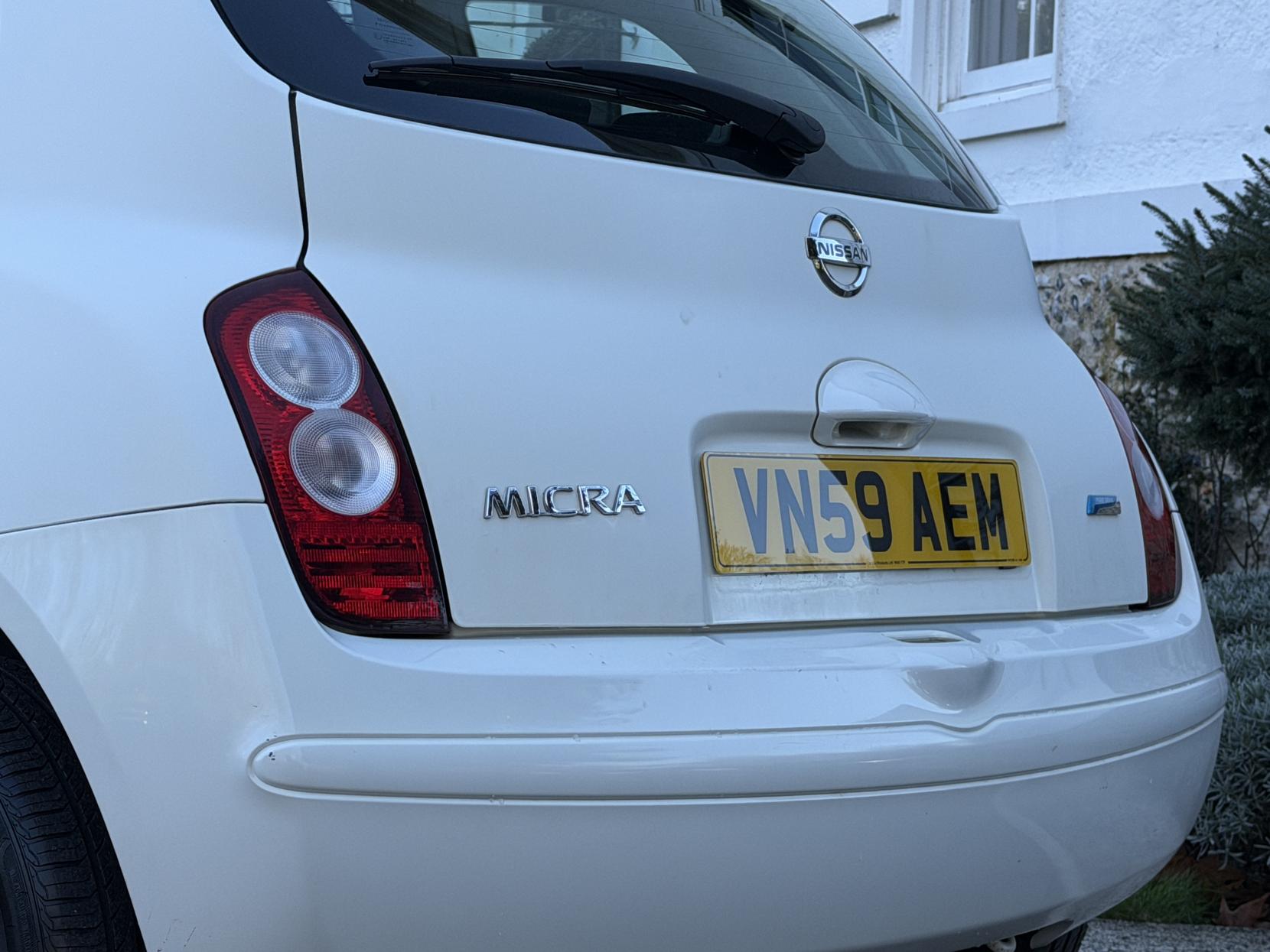 Nissan Micra 1.2 16v Visia Hatchback 3dr Petrol Manual (139 g/km, 79 bhp)